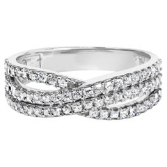 Anello in oro bianco 10K con gambo diviso e intreccio di diamanti naturali Princess da 3/4 cttw