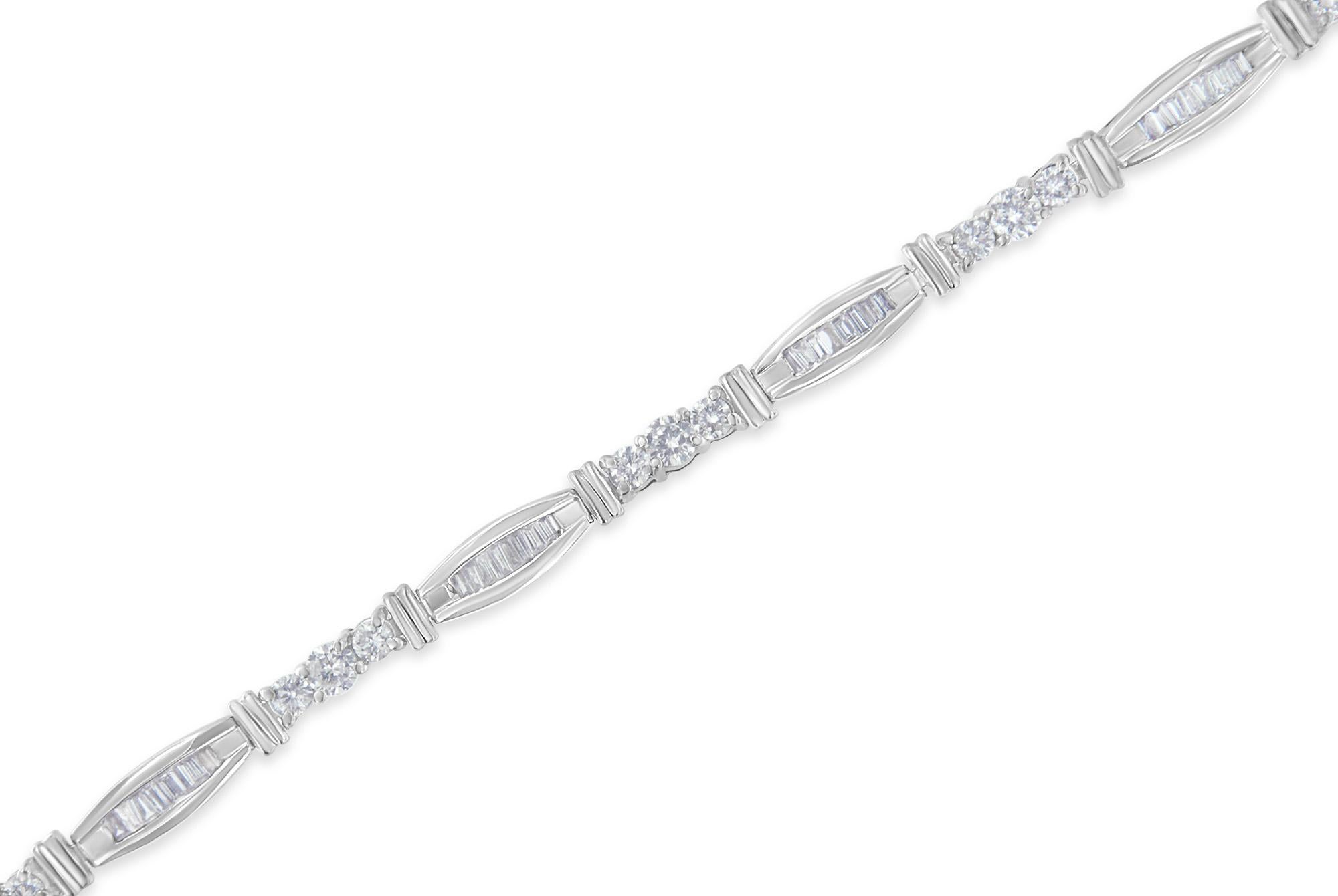 Contemporary 10K White Gold 3.0 Carat Geometric Pattern Diamond Tennis Bracelet For Sale