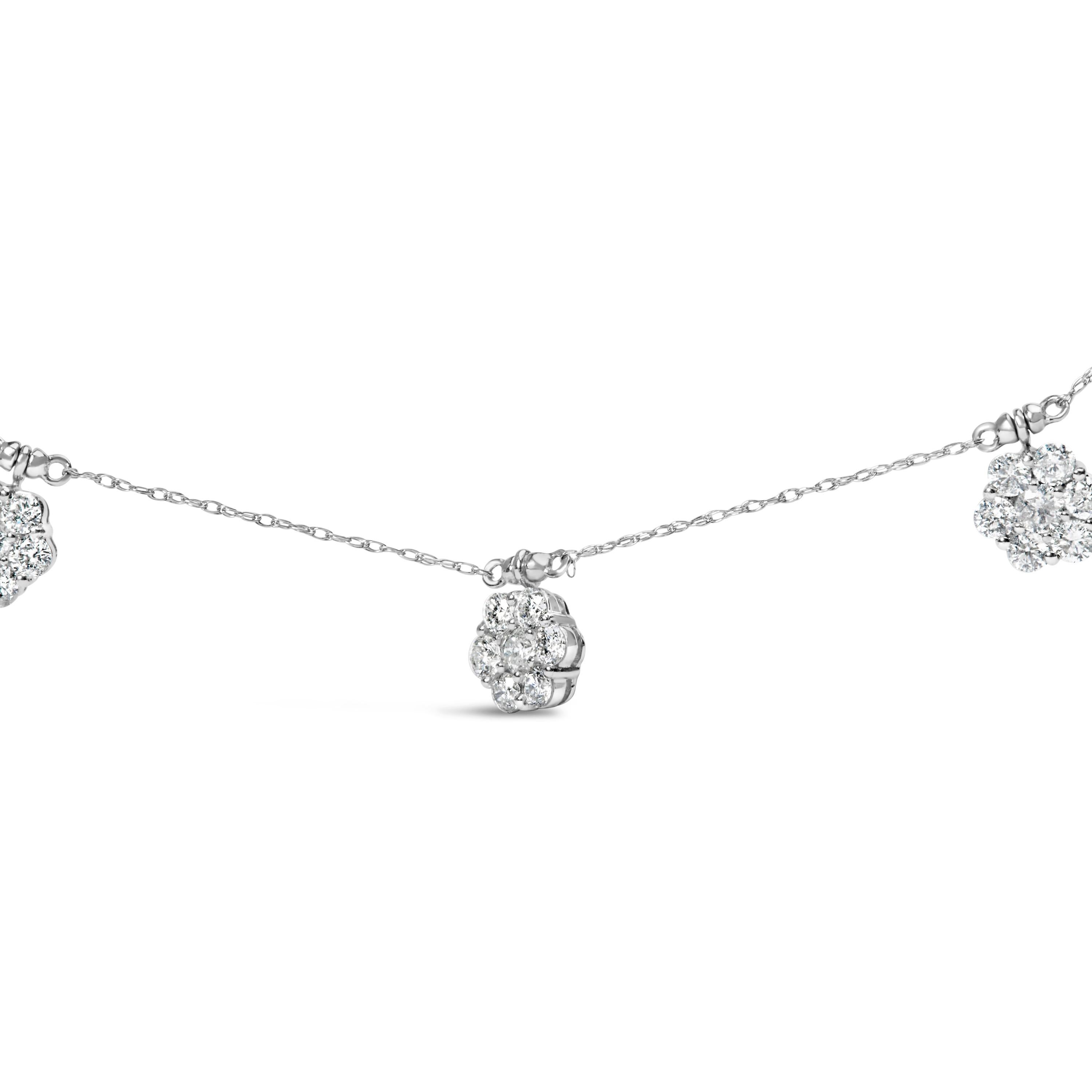 Modern 10K White Gold 3.0 Carat Round-Cut Diamond 7 Stone Cluster Station Necklace For Sale