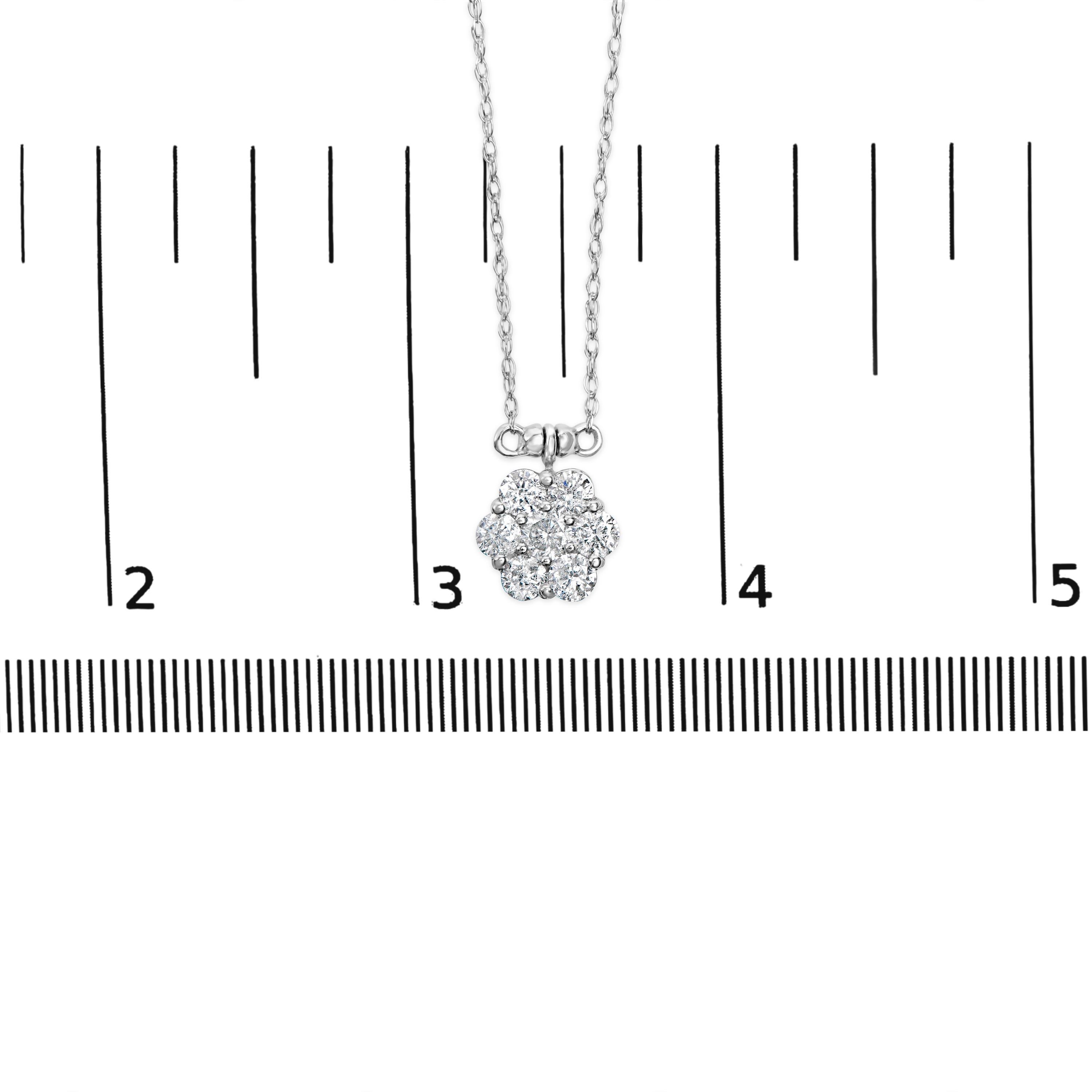 Collier station à 7 pierres en or blanc 10 carats avec diamants taille ronde de 3,0 carats Pour femmes en vente