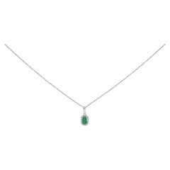 Collana con ciondolo ottagonale a raggiera in oro bianco 10K con gemme e diamanti da 5x3 mm