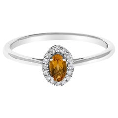 Anello aureola ovale in oro bianco 10K 5X3MM con citrino arancione e accenti di diamanti