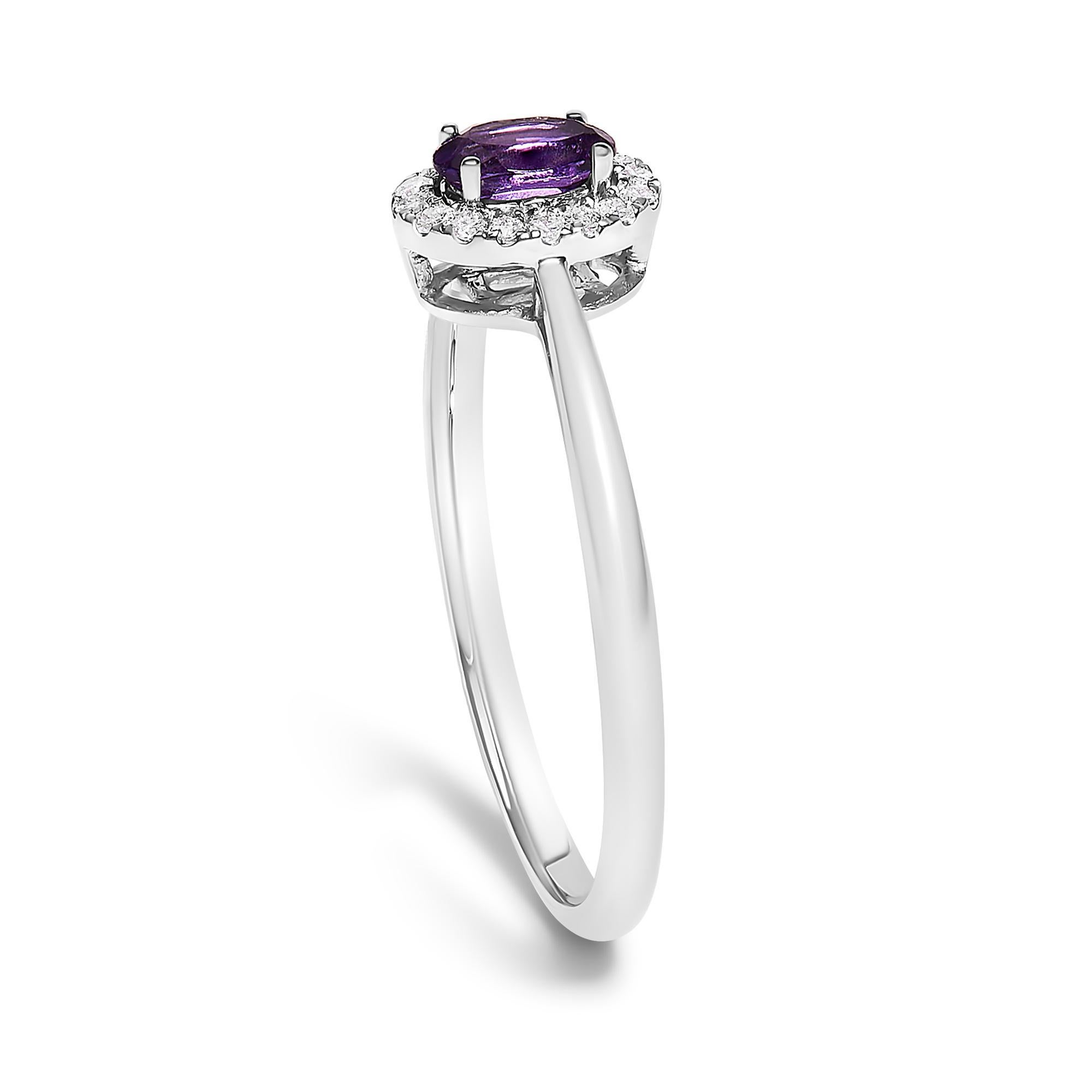 10K Weißgold 5X3MM Oval lila Amethyst und Diamant Akzent Halo Ring (Ovalschliff) im Angebot