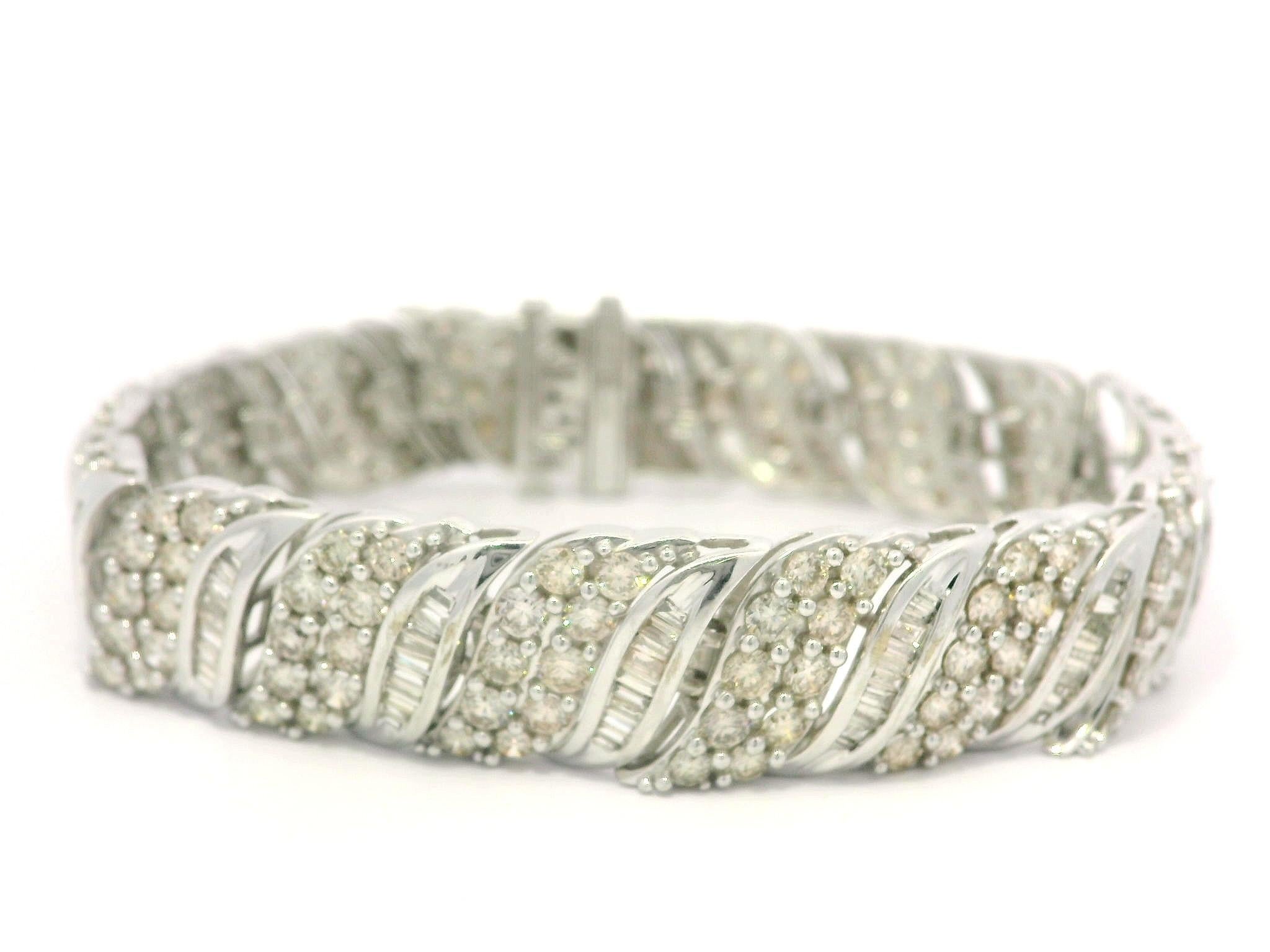 10k White Gold 7ctw Fiery Baguette & Round Diamond 12.3mm Wide Bracelet For Sale 6