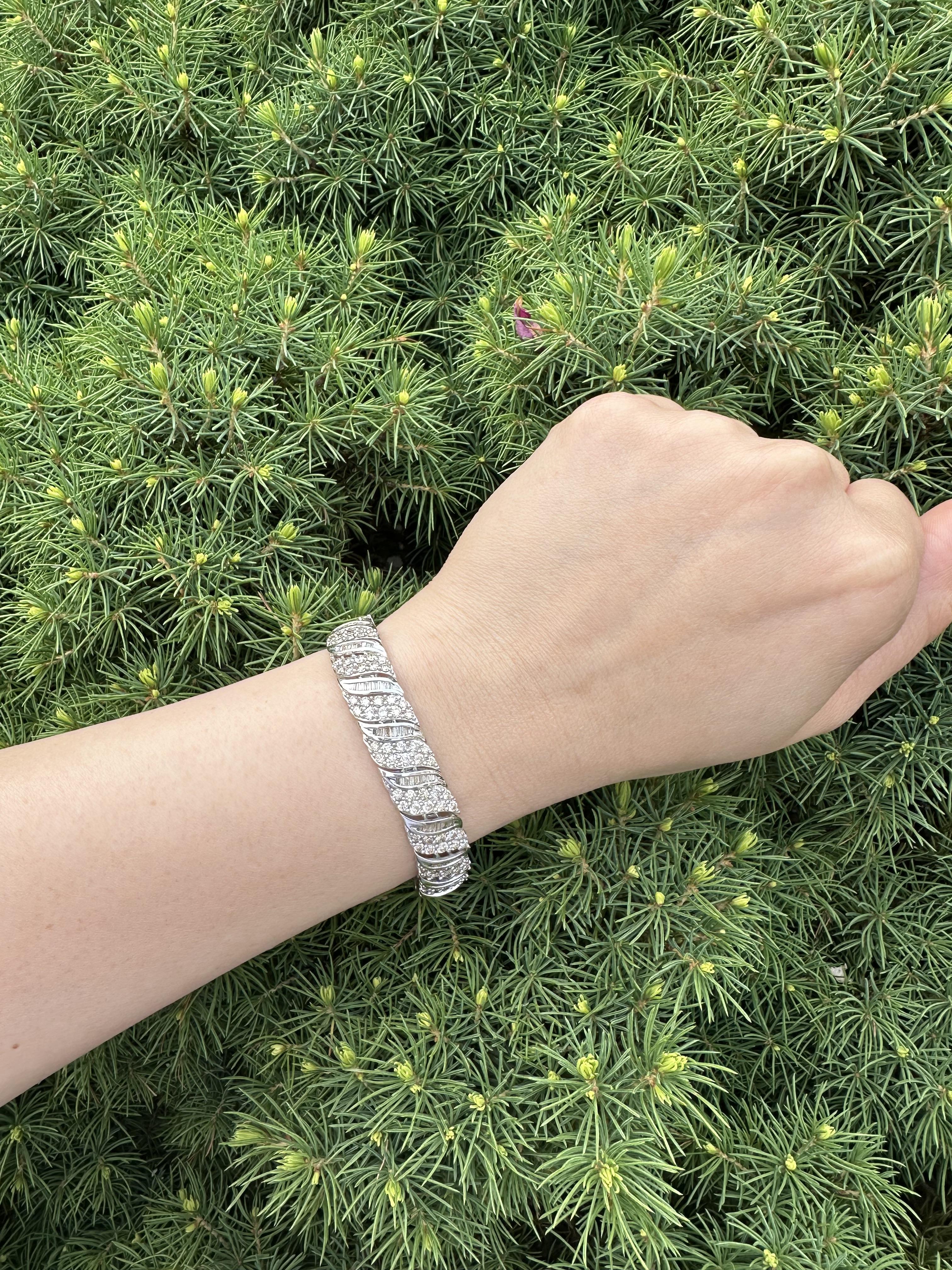 10k White Gold 7ctw Fiery Baguette & Round Diamond 12.3mm Wide Bracelet In Excellent Condition For Sale In Montclair, NJ