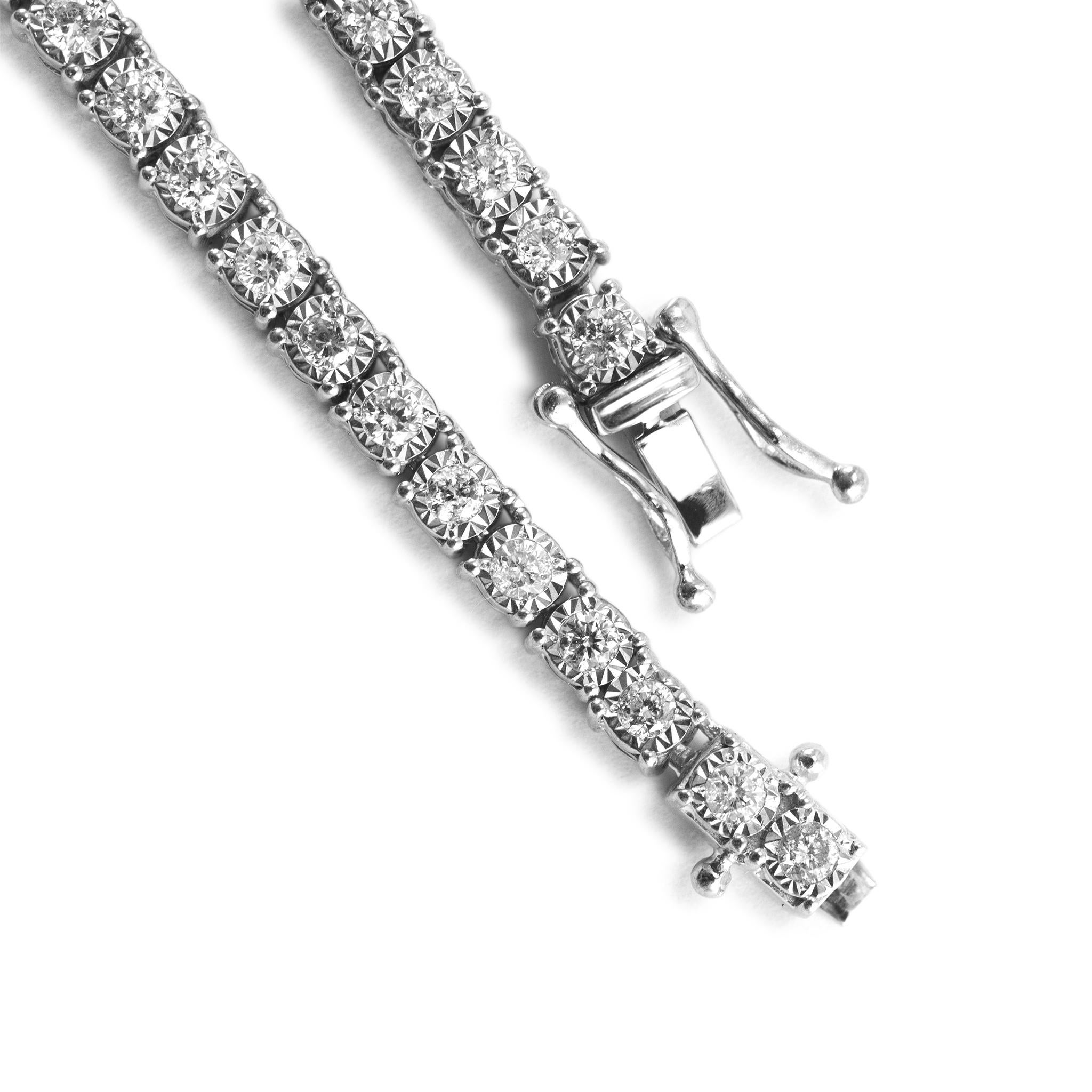 10K White Gold 9.86ct Diamond Tennis Chain Necklace In Excellent Condition For Sale In Houston, TX