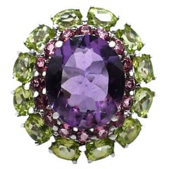 Used 10K White Gold Amethyst Ring, 5.4g