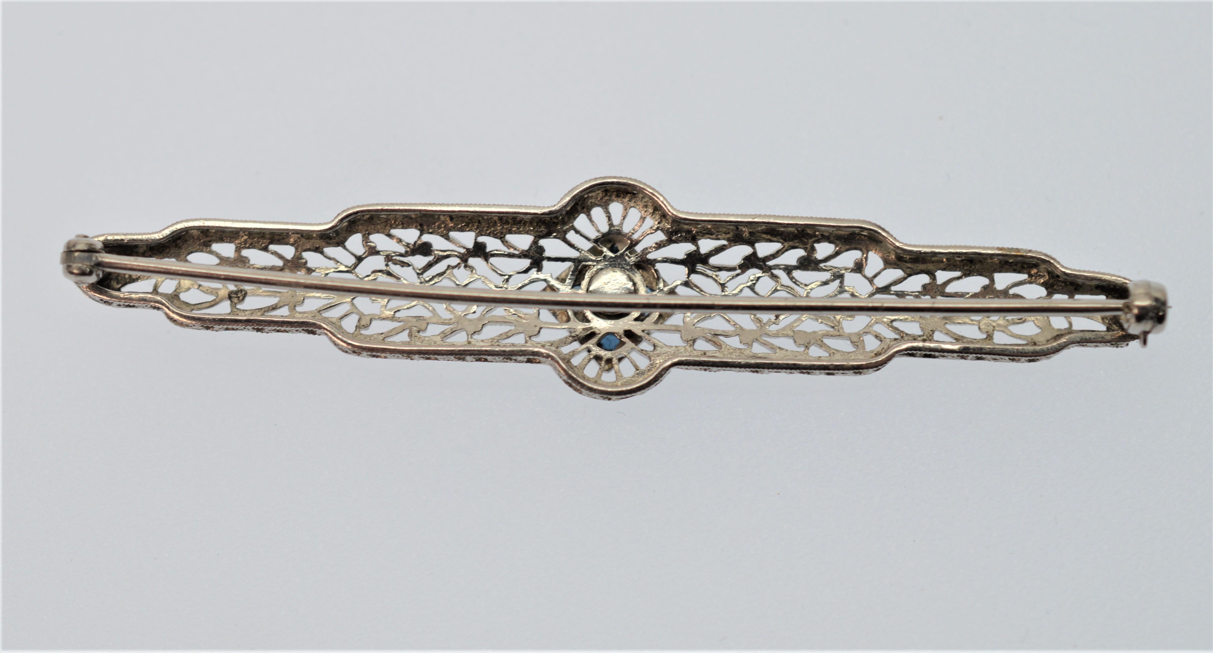 10K White Gold Antique Bar Pin Brooch with Blue & White Sapphires In Excellent Condition In Mount Kisco, NY
