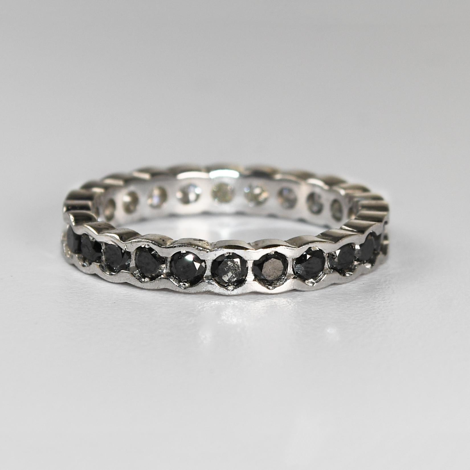 Round Cut 10K White Gold Black/White Diamond Eternity Band 1.00ct