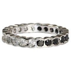 Fascia a eternità con diamante bianco/nero in oro bianco 10K 1,00ct