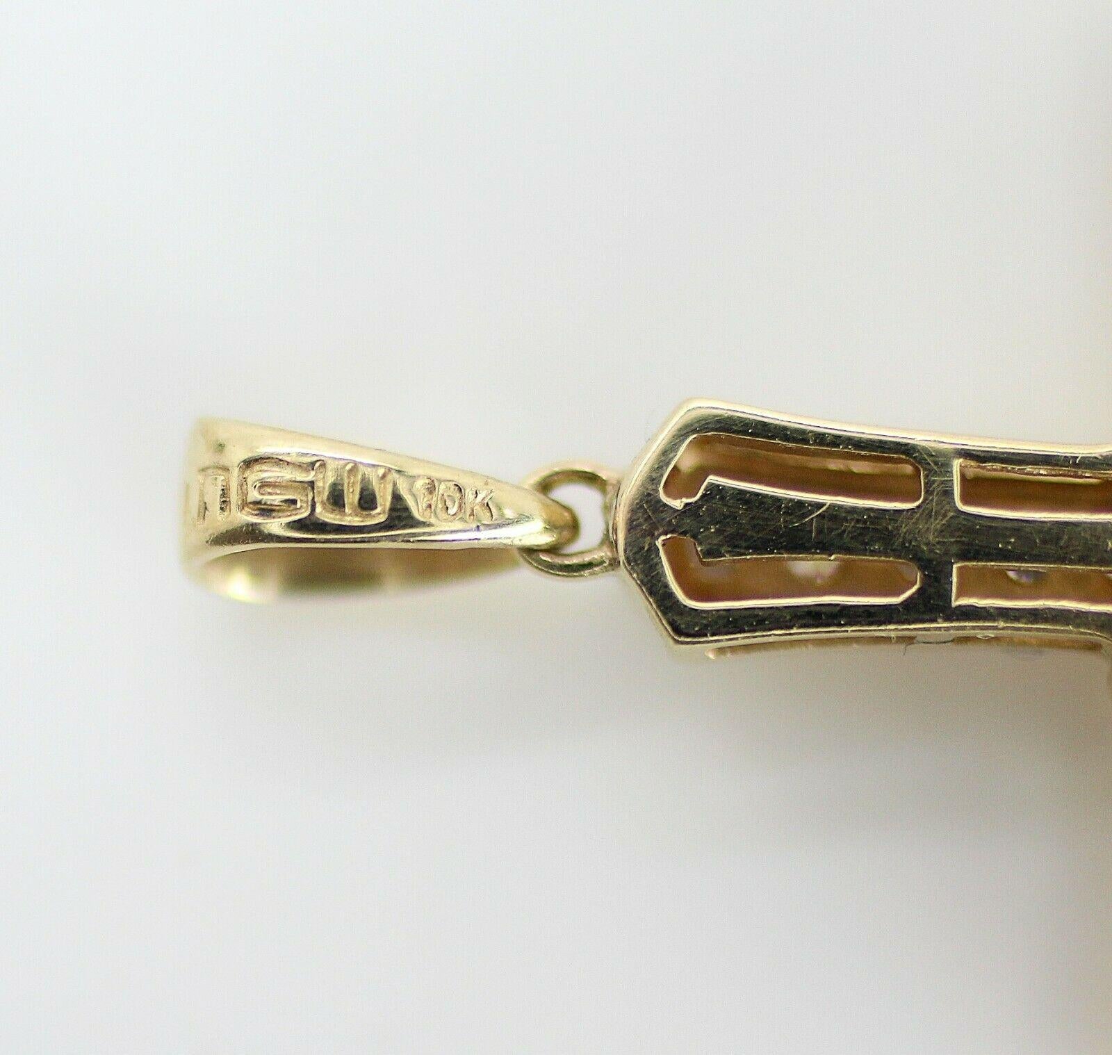 0,37 Karat Gelbgold Kreuzkreuz Gesamtgewicht (Zeitgenössisch)
