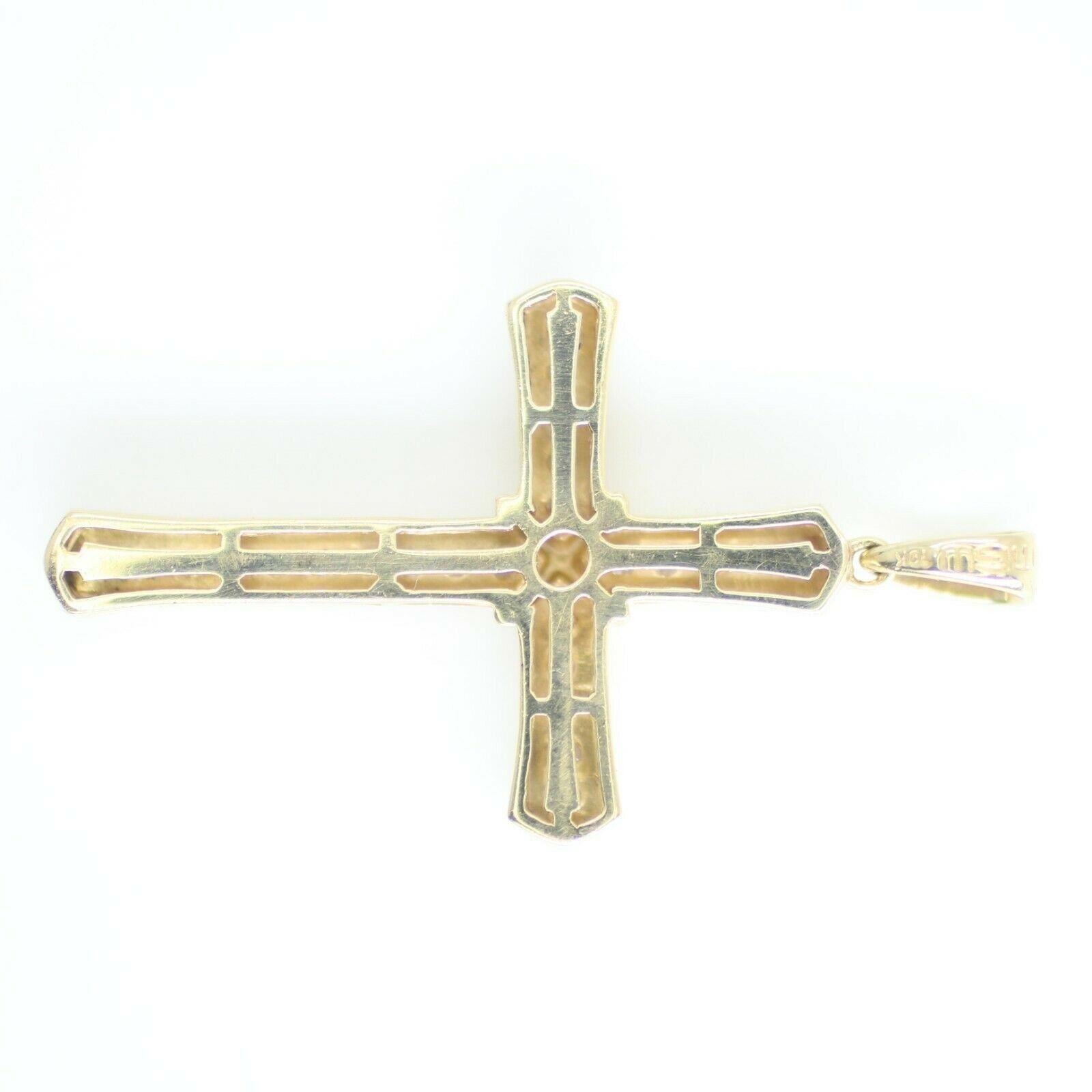 0,37 Karat Gelbgold Kreuzkreuz Gesamtgewicht (Rundschliff)