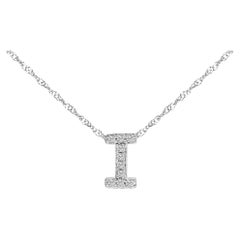 Collana con ciondolo iniziale dell'alfabeto in oro bianco 10K con accenti di diamanti "I" da 18" pollici