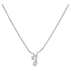 Collar Colgante Estilo Guión con Inicial "J" Acentuada con Diamantes en Oro Blanco de 10 K