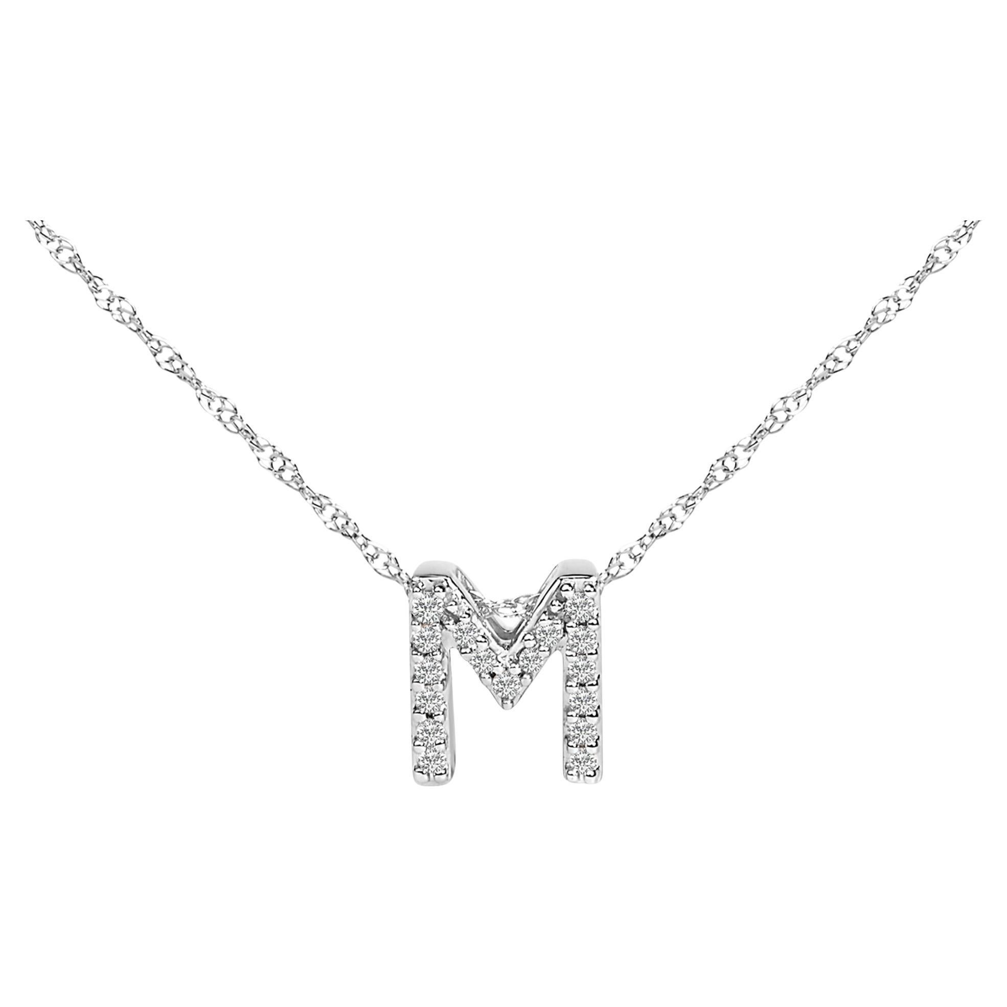 Halskette mit Initialenanhänger, 10 Karat Weißgold Diamant-Akzent "M" Alphabet