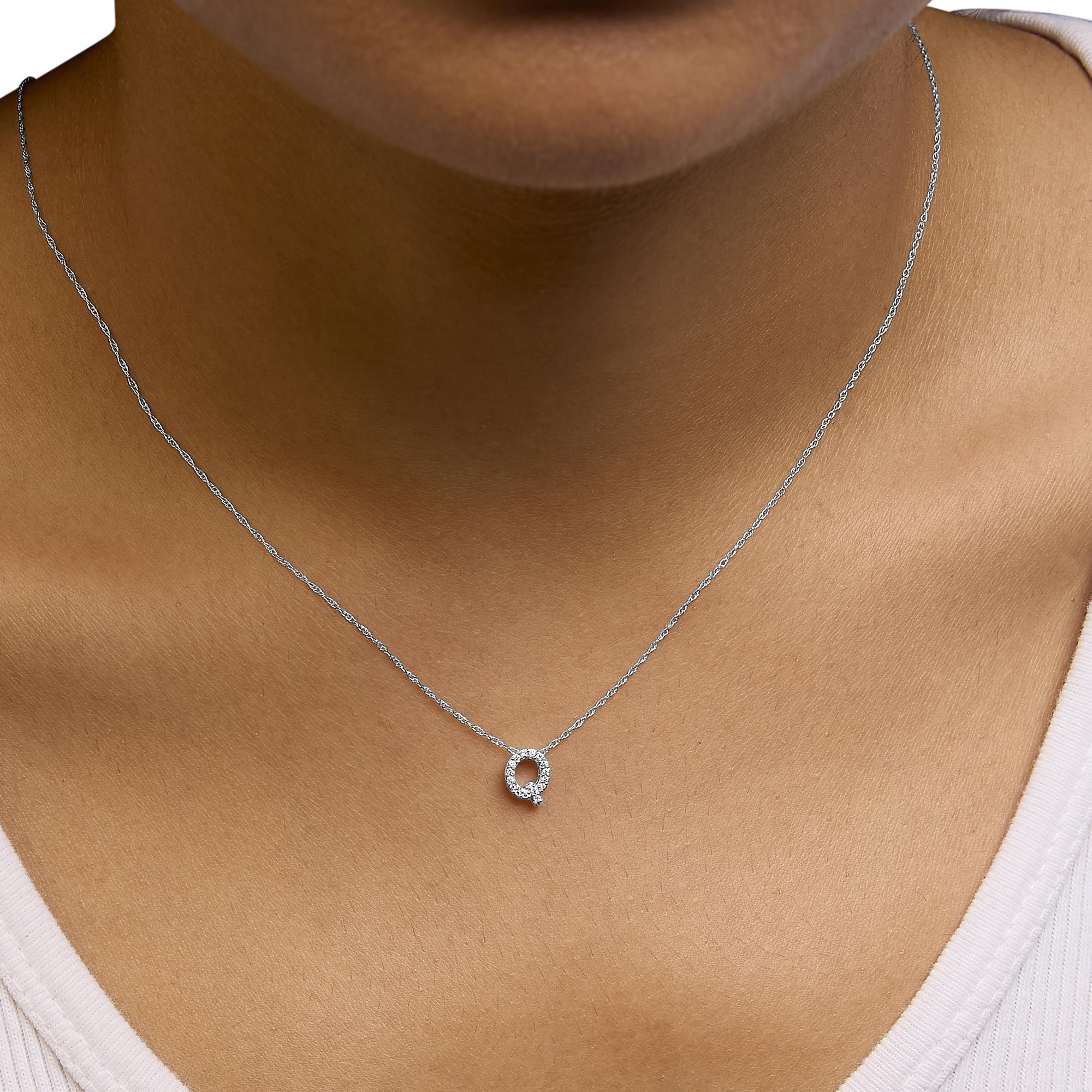 Collana con ciondolo con iniziale alfabetica 