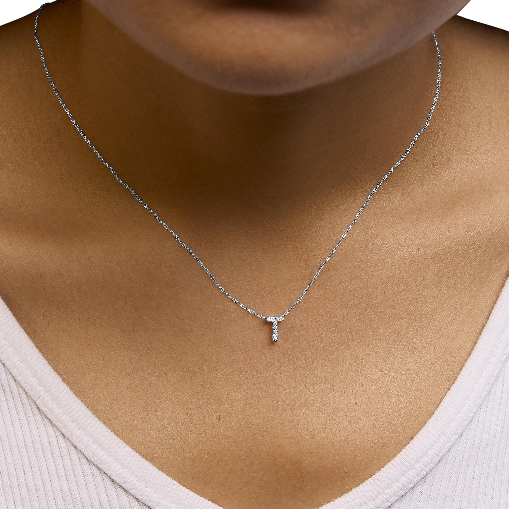 Collana con ciondolo con iniziale alfabetica 