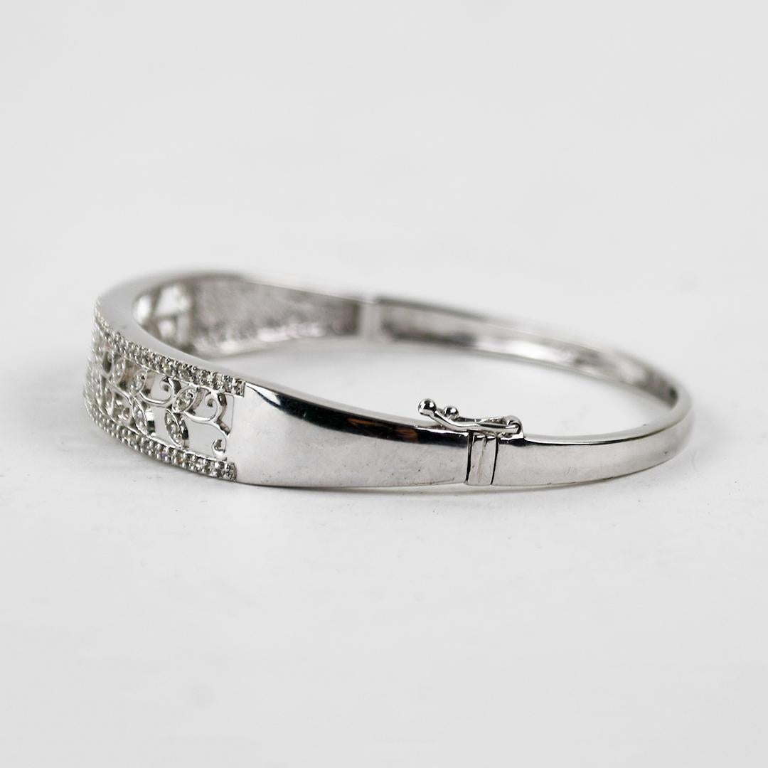 10K Weißgold Diamant-Armreif 0,33ct für Damen oder Herren im Angebot