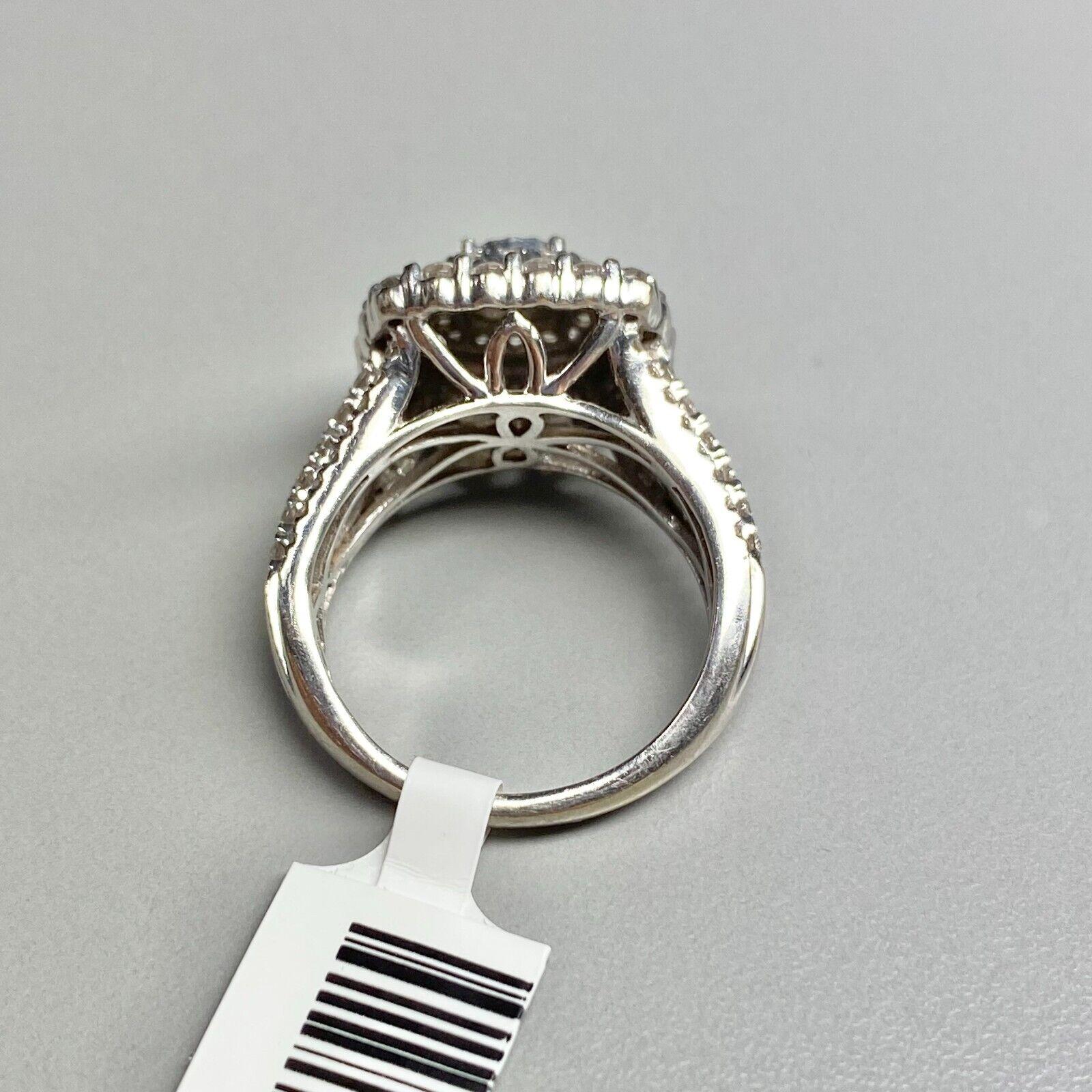 Round Cut 10k White Gold Diamond Cluster Ring 1.30CTW For Sale