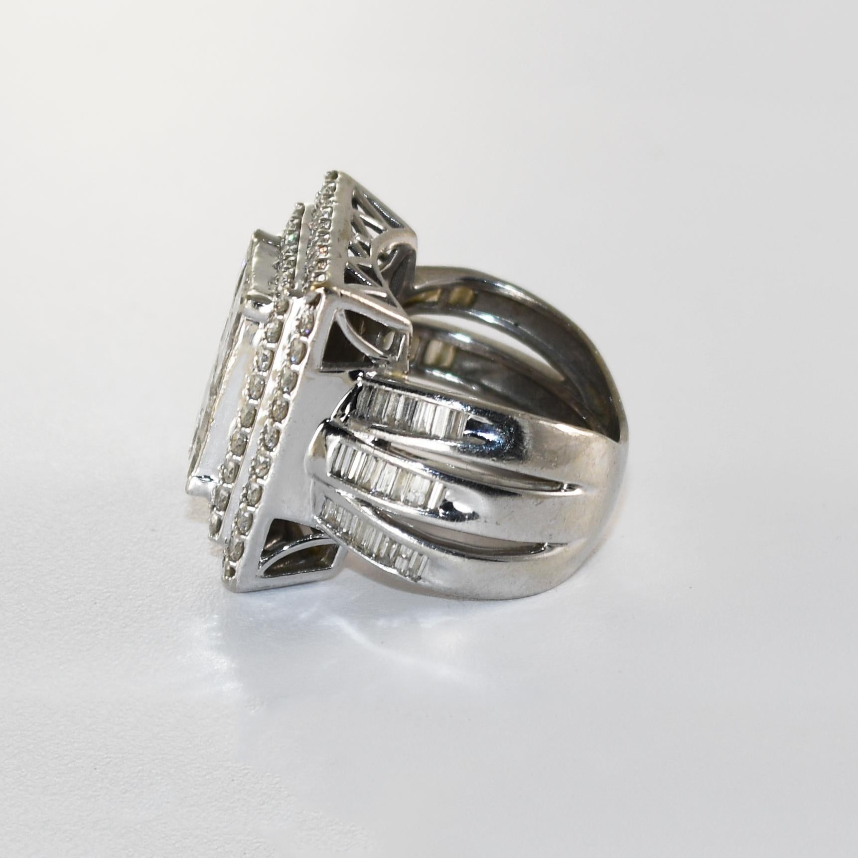 da uomo o donna Anello a grappolo con diamanti in oro bianco 10K 3,00ct in vendita