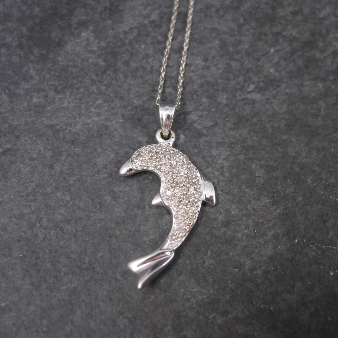 Round Cut 10K White Gold Diamond Dolphin Pendant Necklace For Sale