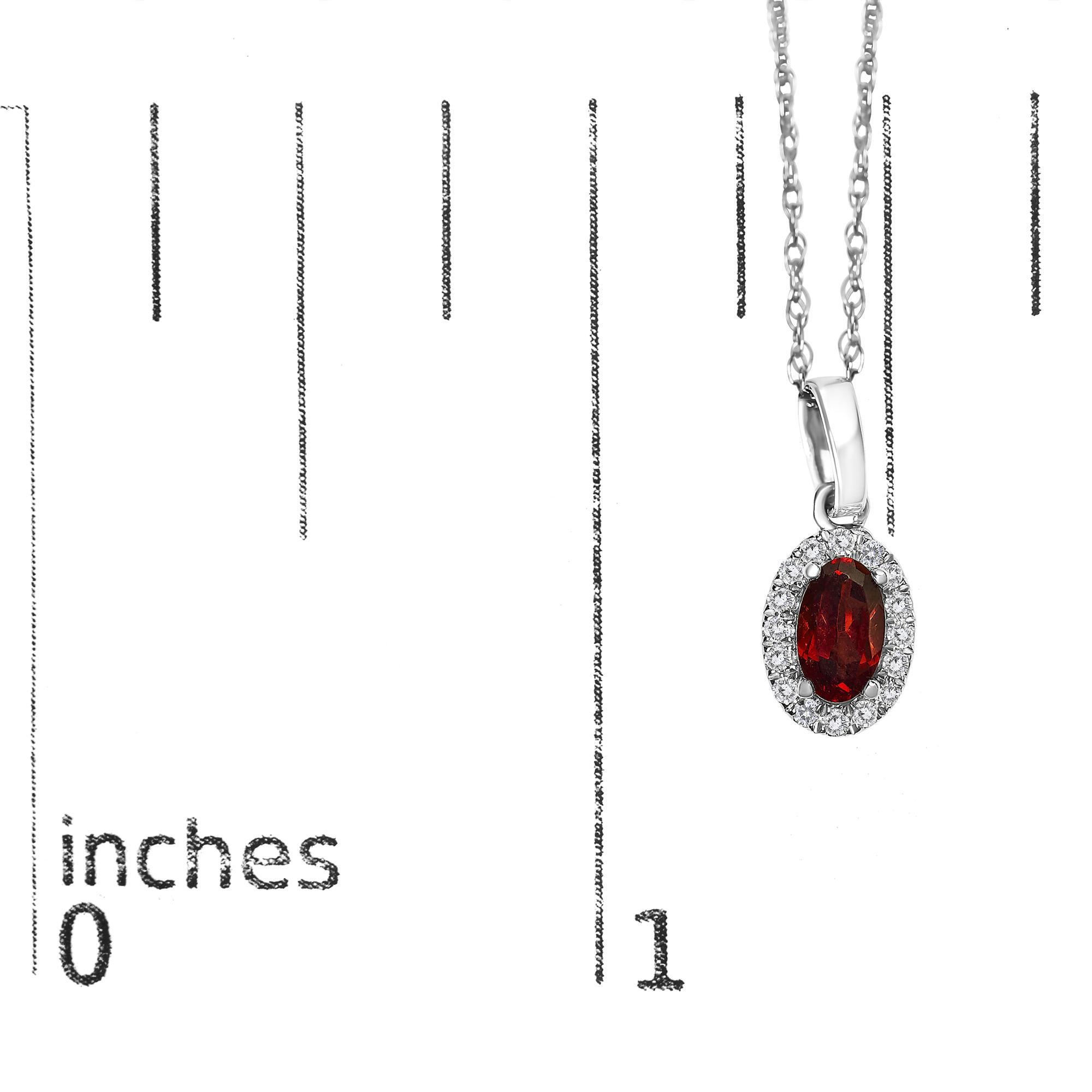 Collana con ciondolo a forma ovale con pietre preziose e accenti di diamanti in oro bianco 10K In condizioni Nuovo in vendita a New York, NY
