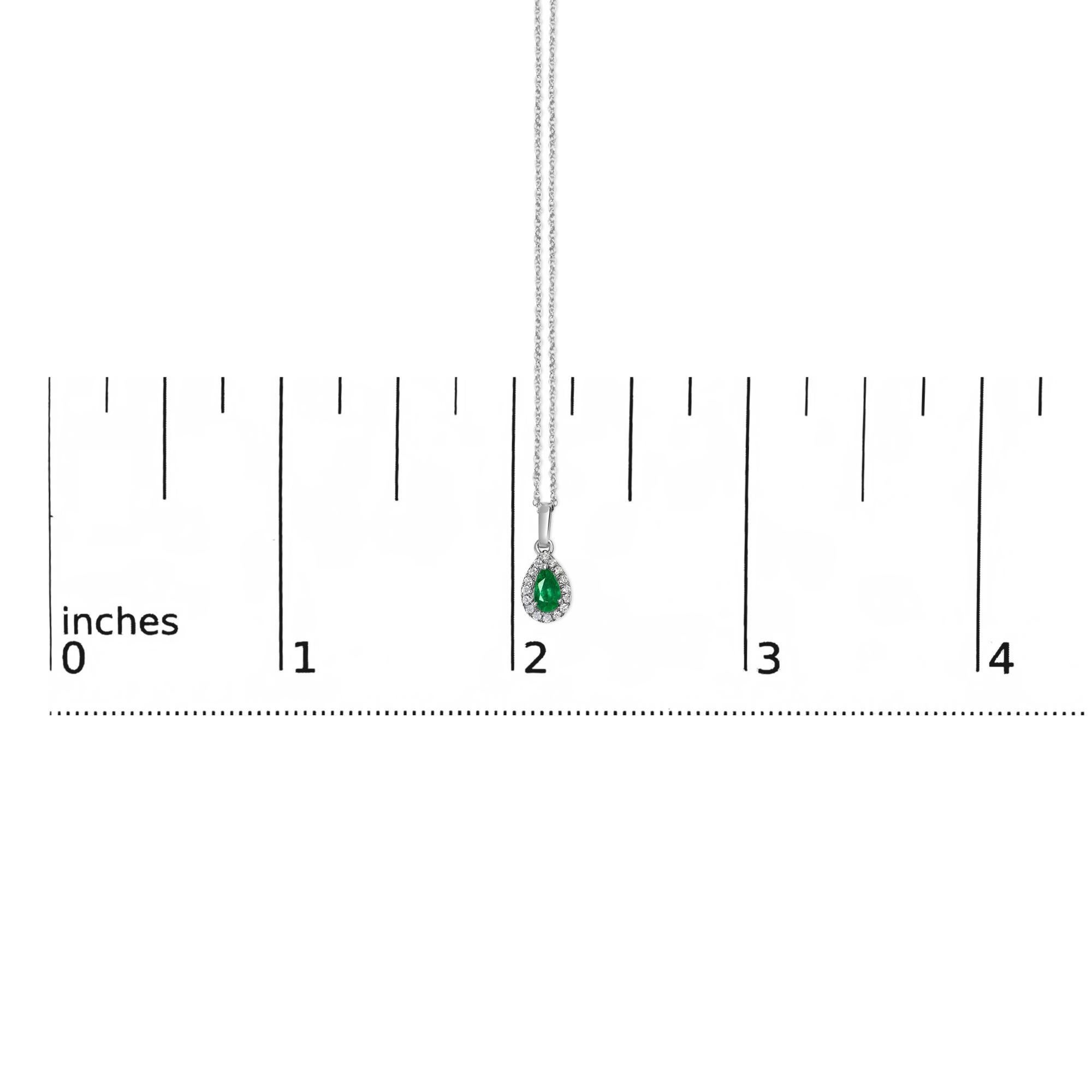 Collana con ciondolo a forma di pera con accenti di diamanti e pietre preziose in oro bianco 10K In condizioni Nuovo in vendita a New York, NY