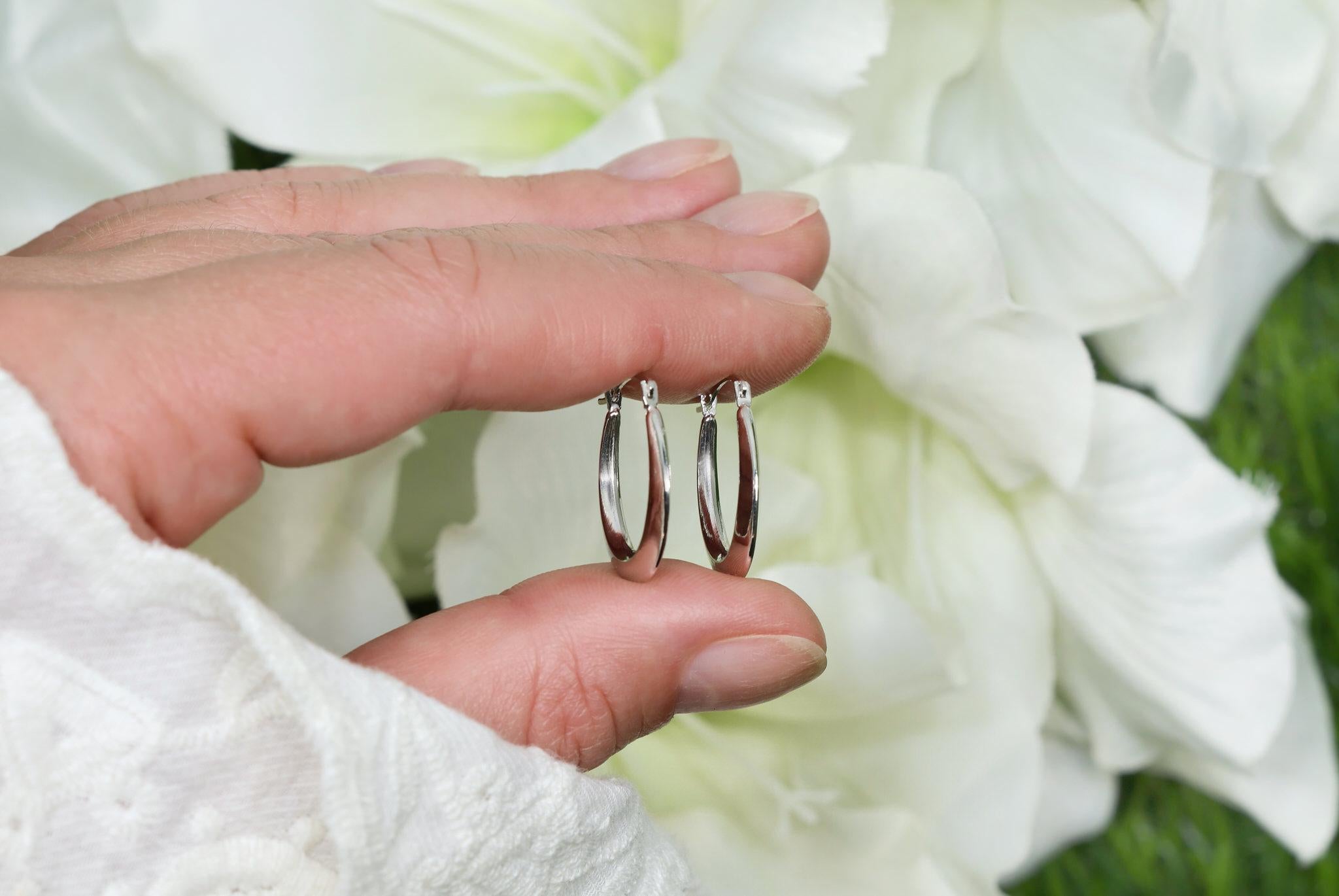 Contemporary 10K White Gold Oval Hoop Earrings For Sale