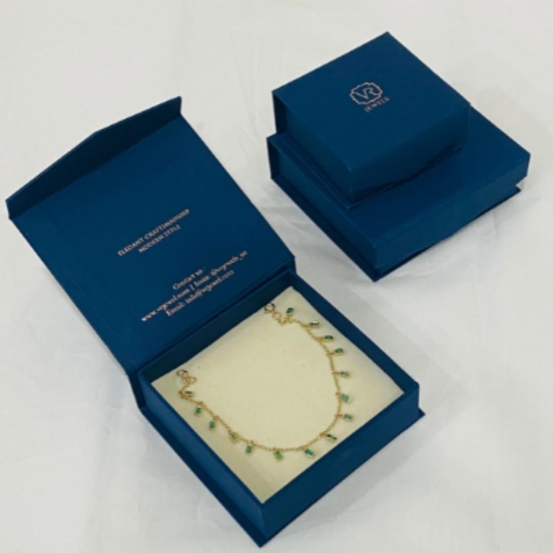 Modern 10 Karat Solid White Gold Genuine Oval Cut Peridot Diamond Tennis Bracelet For Sale