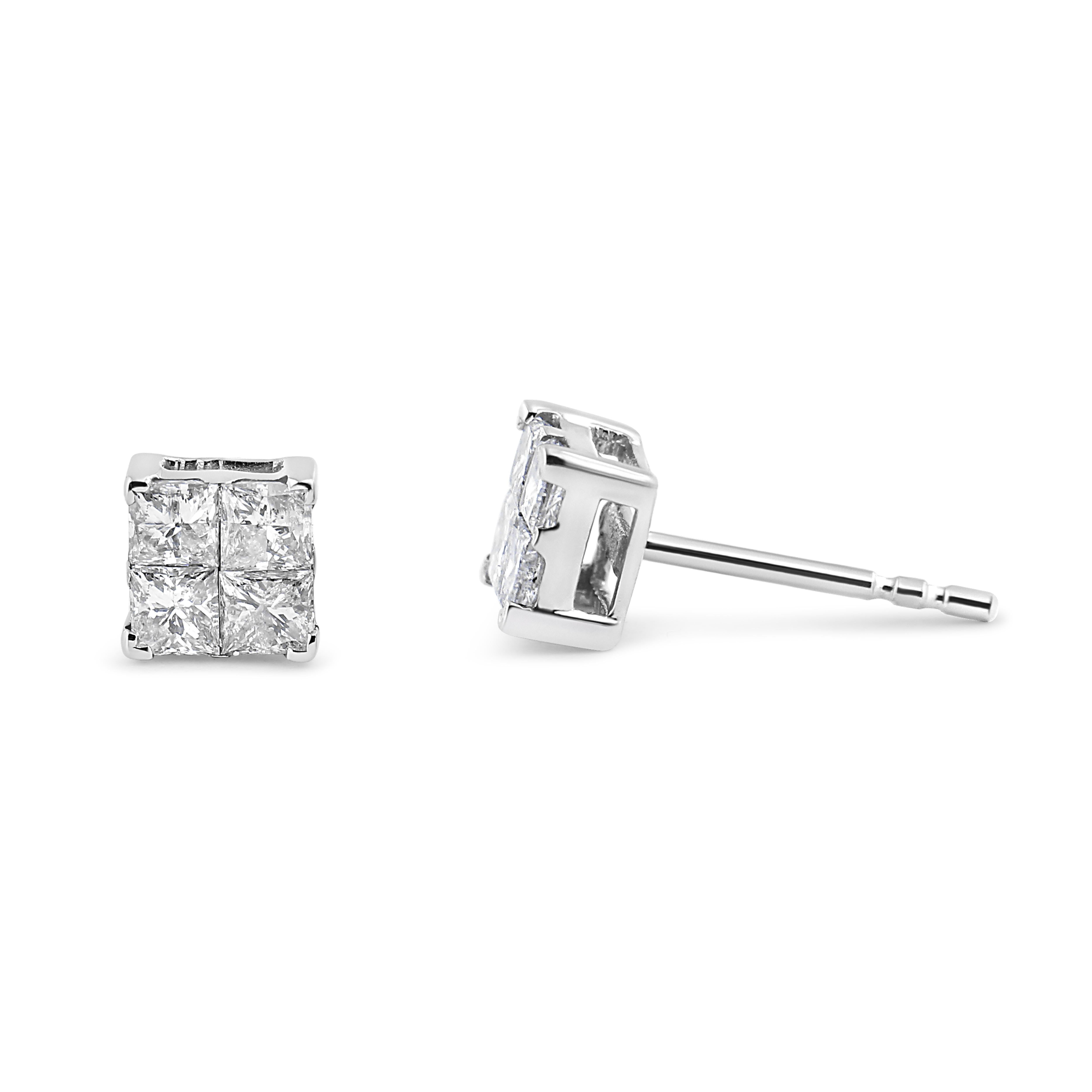 Préparez-vous à recevoir des compliments lorsque vous porterez ces boucles d'oreilles en diamant scintillant. Réalisée en or blanc 10 carats, chaque boucle d'oreille carrée est ornée de 4 diamants taille princesse en serti invisible qui donnent