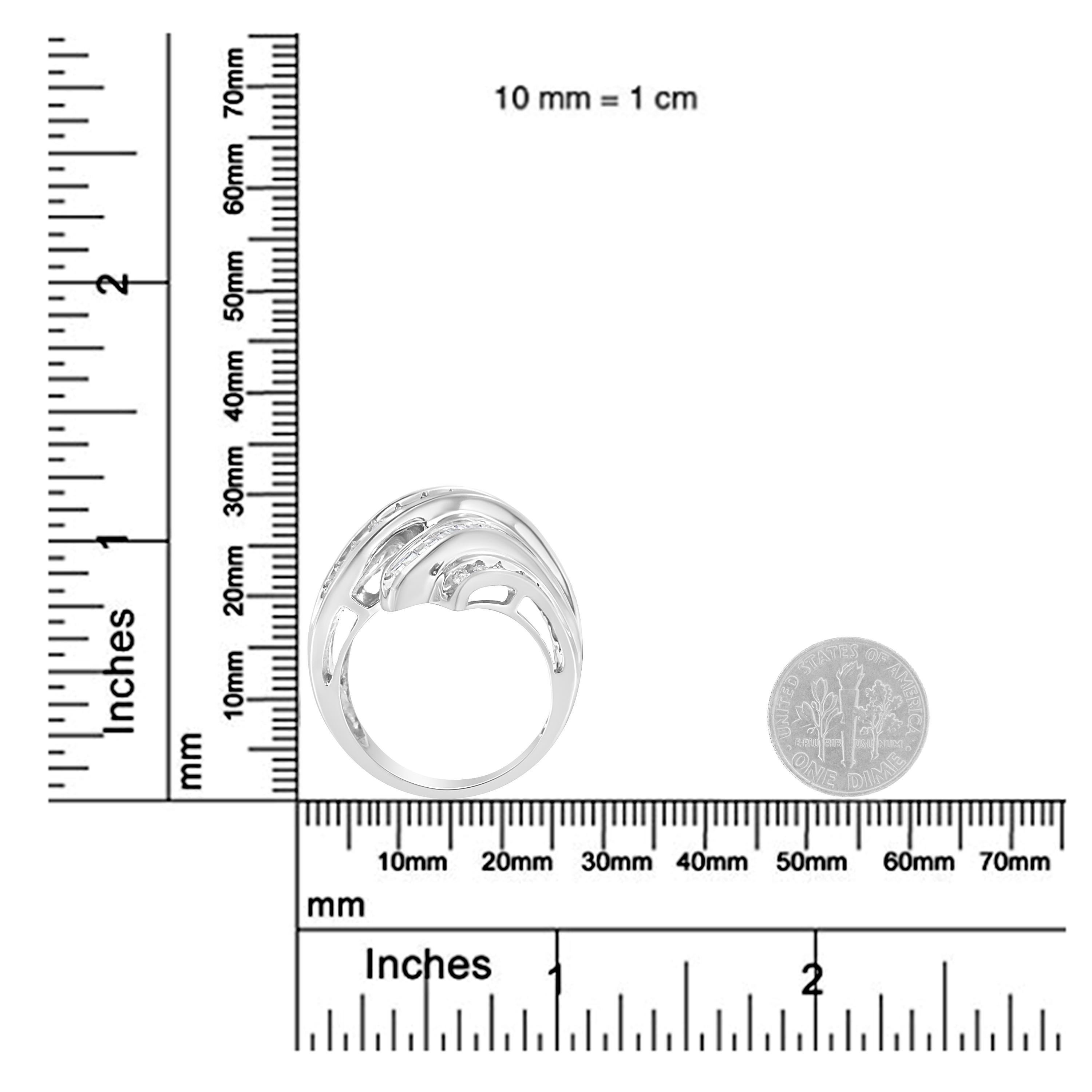 Women's 10K White Gold Round and Baguette Cut 3/4 Cttw Diamond Channel Ring For Sale