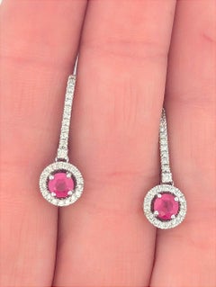 Clarissa  Orecchini a leva con rubino e diamante in oro bianco 10K  Orecchini a goccia da 3/4
