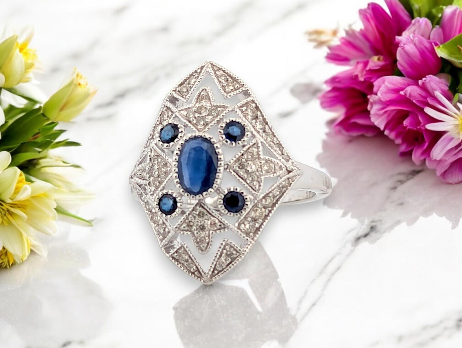 Amethysta  10k White Gold Sapphire and Diamond Ring with, Ring Size 6.25 In New Condition For Sale In Greeneville, TN
