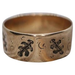 10k Wide Cigar band. Rose Gold Vintage Embossed Maple Oak Leaf design. 7.5mm