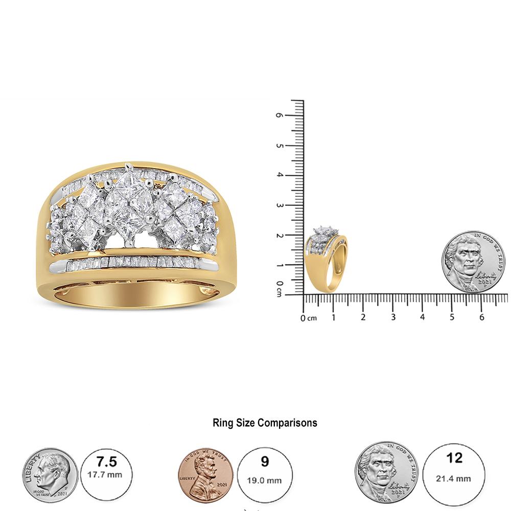 Contemporary 10K Yellow and White Gold 1 1/2 Carat Pear Shaped 3 Stone Diamond Ring Band For Sale