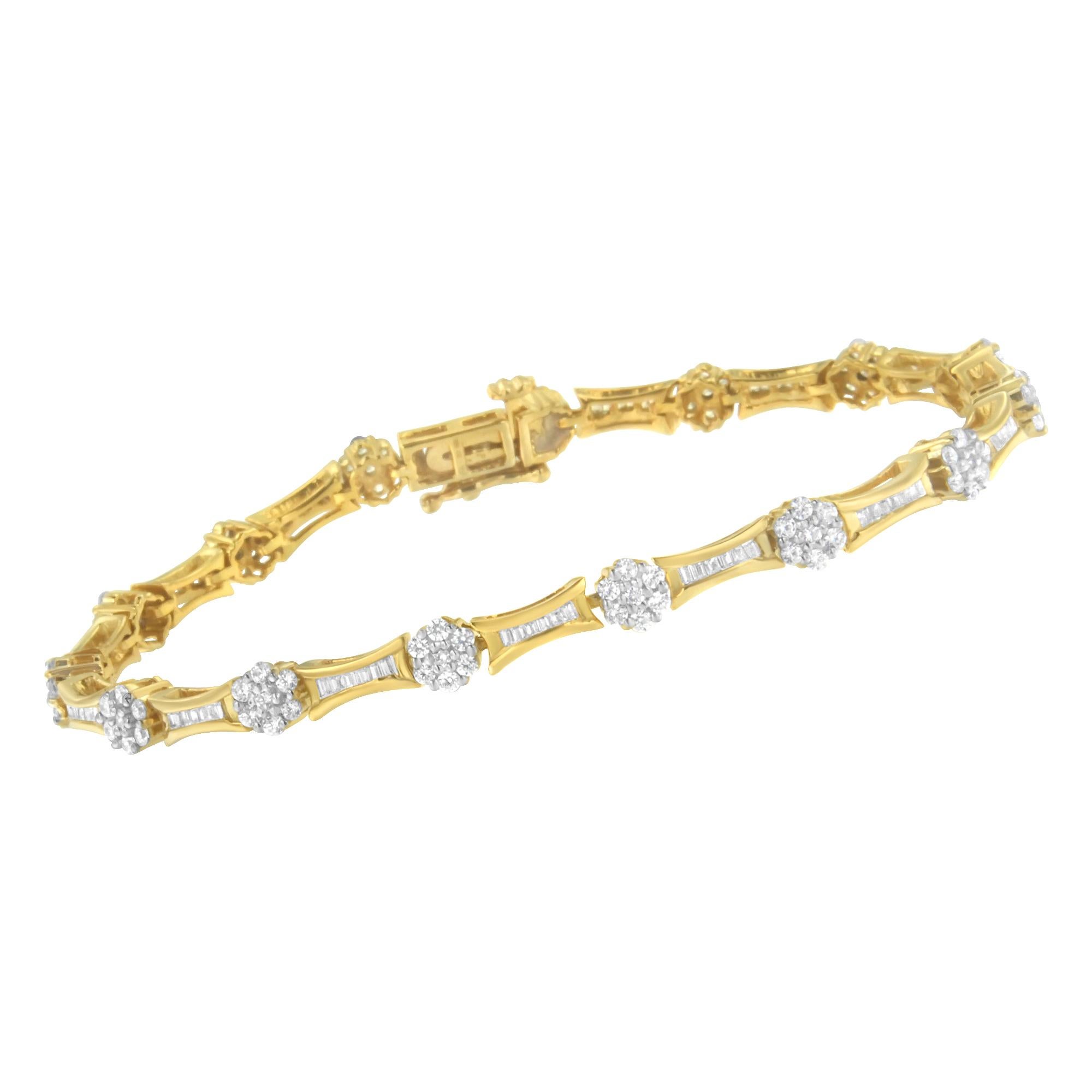 Contemporary 10K Yellow and White Gold 2.0 Carat Round and Baguette-Cut Diamond Link Bracelet For Sale