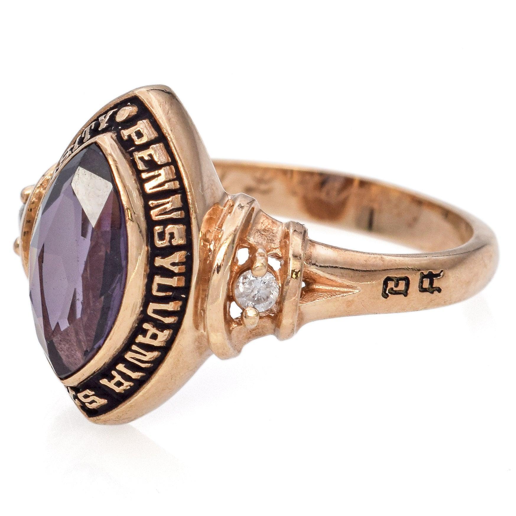 10k Yellow Gold 0.80ct Lab Amethyst, Diamond Penn State Univ. 1989 Class Ring In Good Condition For Sale In New York, NY