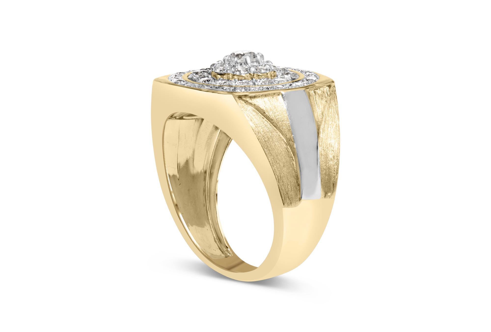Modern 10K Yellow Gold 1 1/2 Cttw Diamond Cluster and Halo Signet Mens Ring For Sale