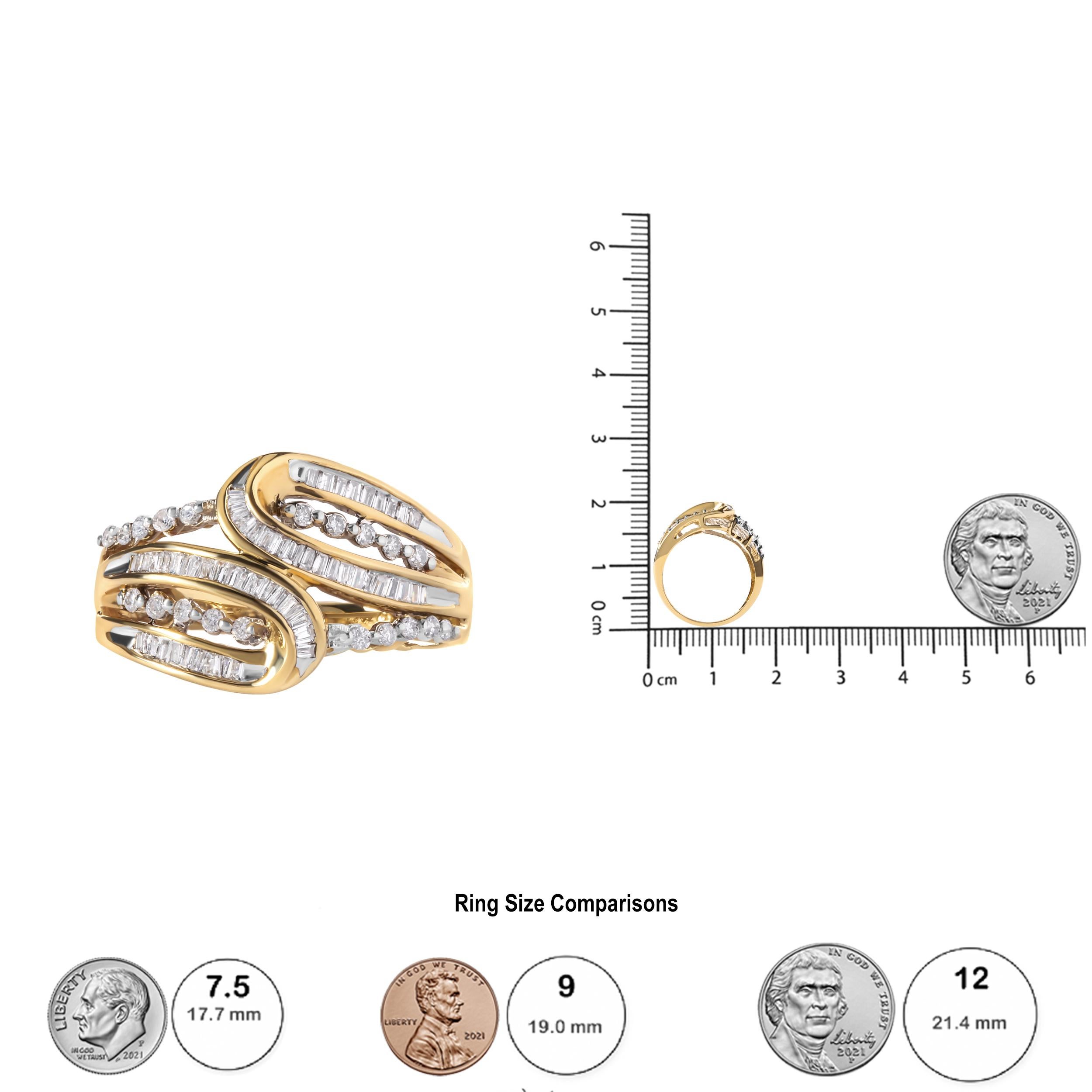 10K Yellow Gold 1/2 Carat Round and Baguette cut Diamond Open Space Bypass Ring In New Condition For Sale In New York, NY