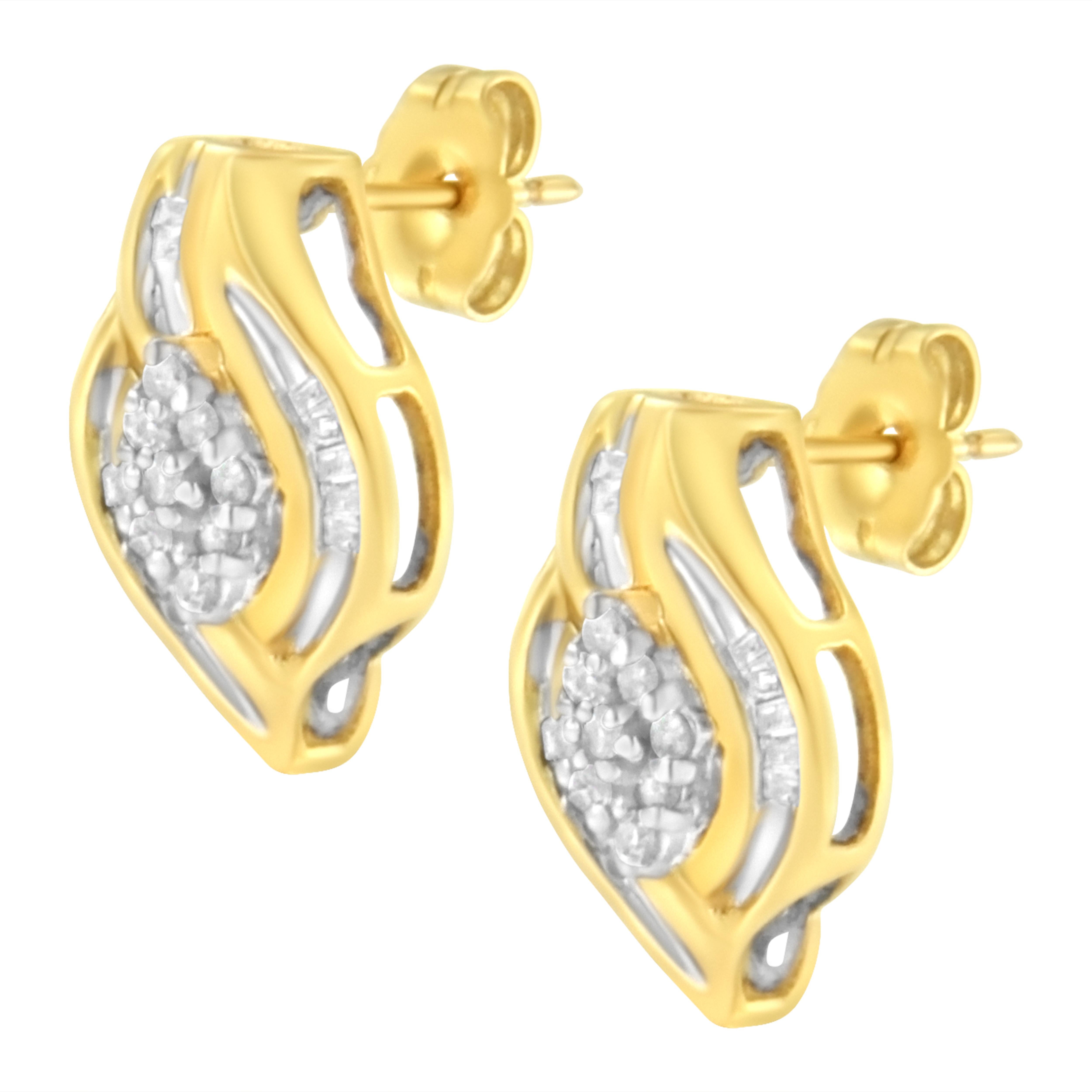 10K Yellow Gold 1/3 Carat Round-Cut Diamond Cluster and Swirl Stud Earrings In New Condition For Sale In New York, NY
