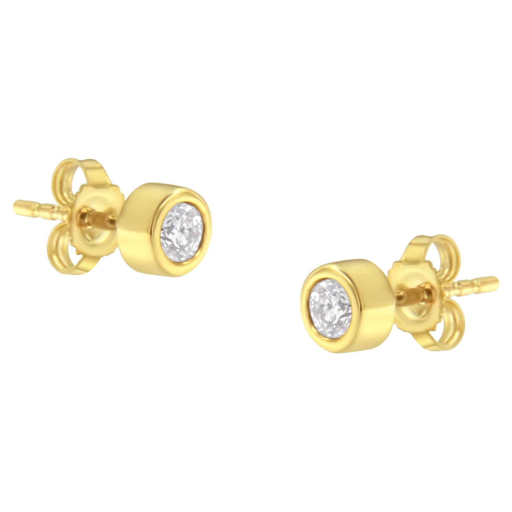 10K Yellow Gold 1/4 Carat Diamond Bezel Stud Earrings For Sale