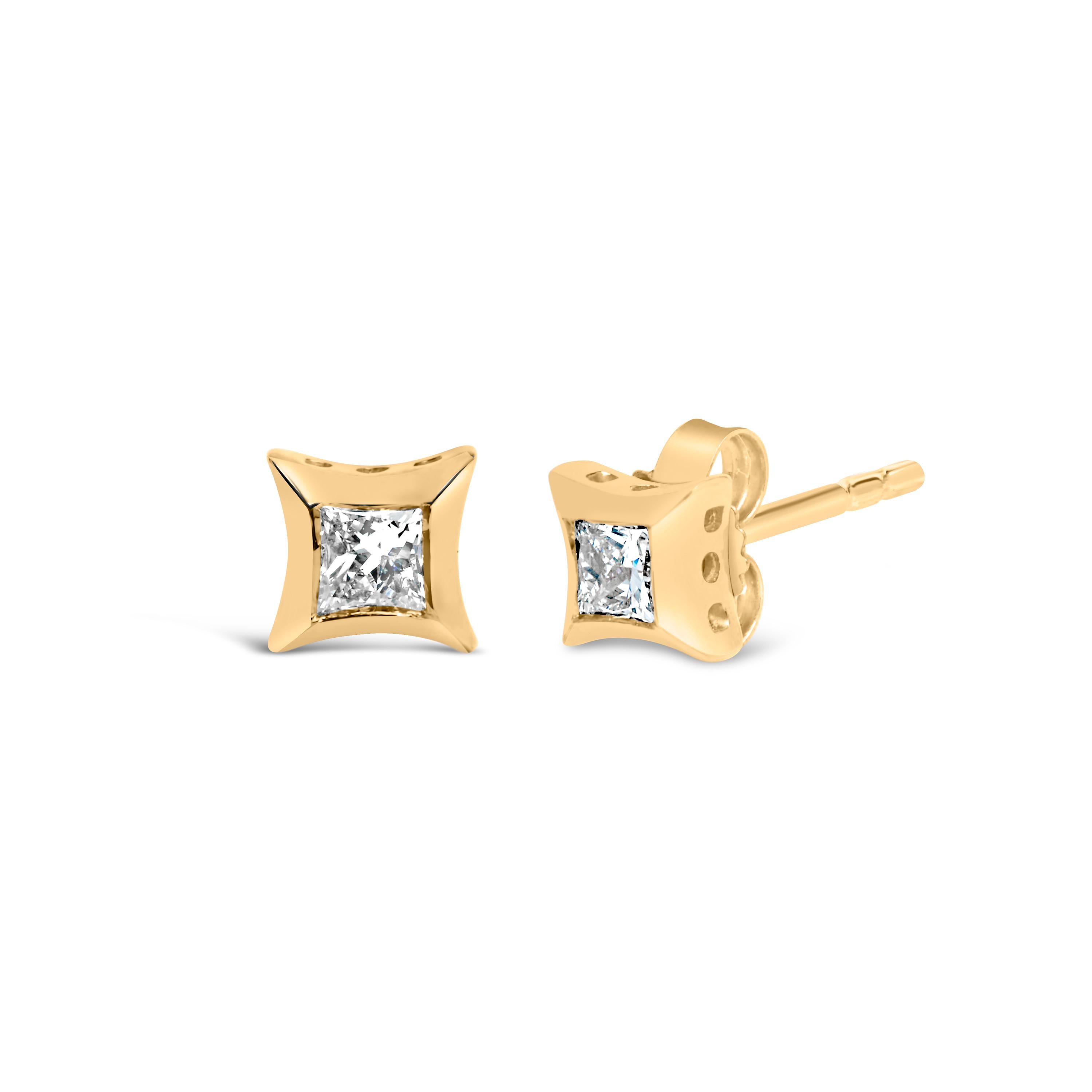 Boucles d'oreilles en or jaune 10K 1/5 Cttw Invisible Set Princesse Diamant Neuf - En vente à New York, NY