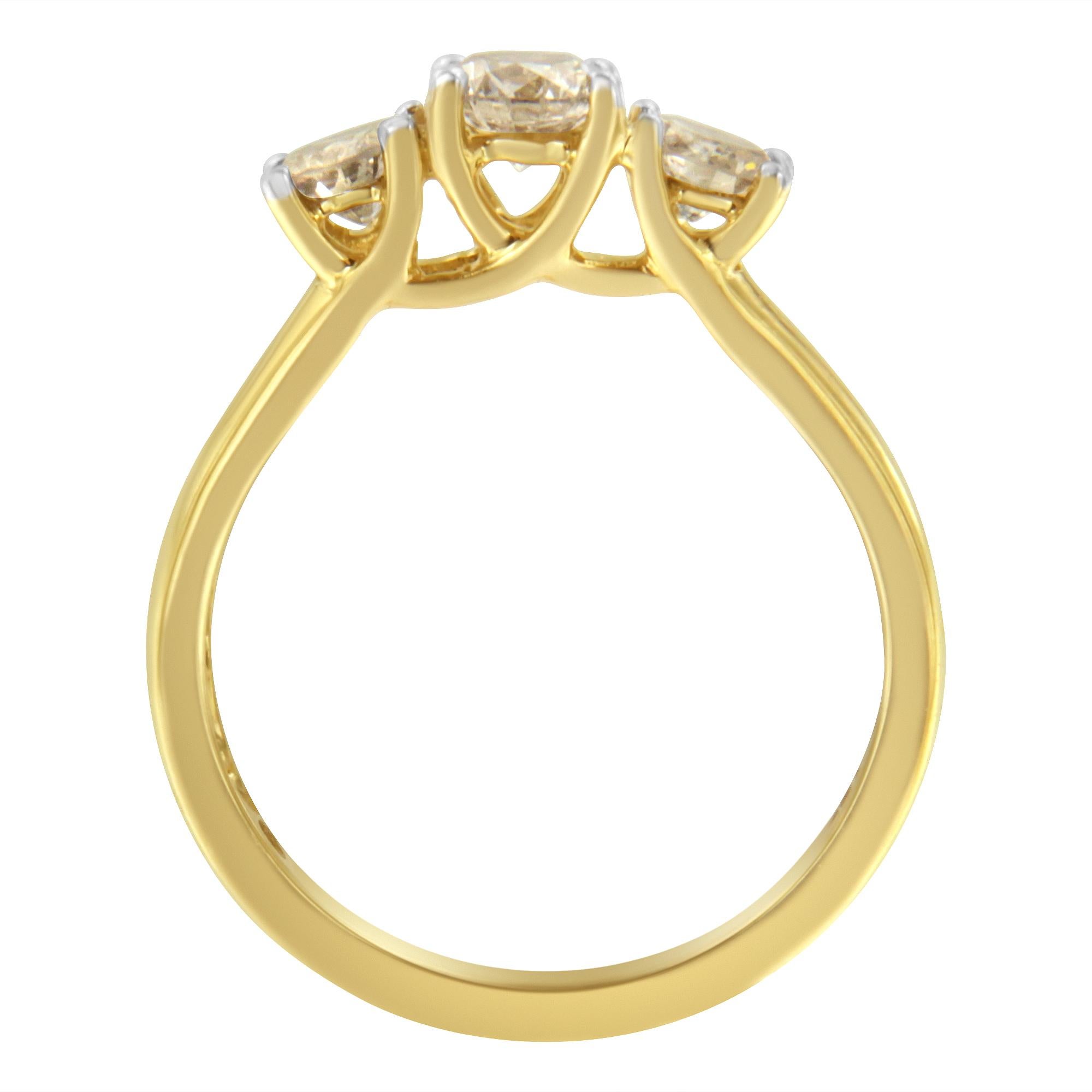 10K Yellow Gold 1.0 Carat Diamond 3-Stone Ring 4