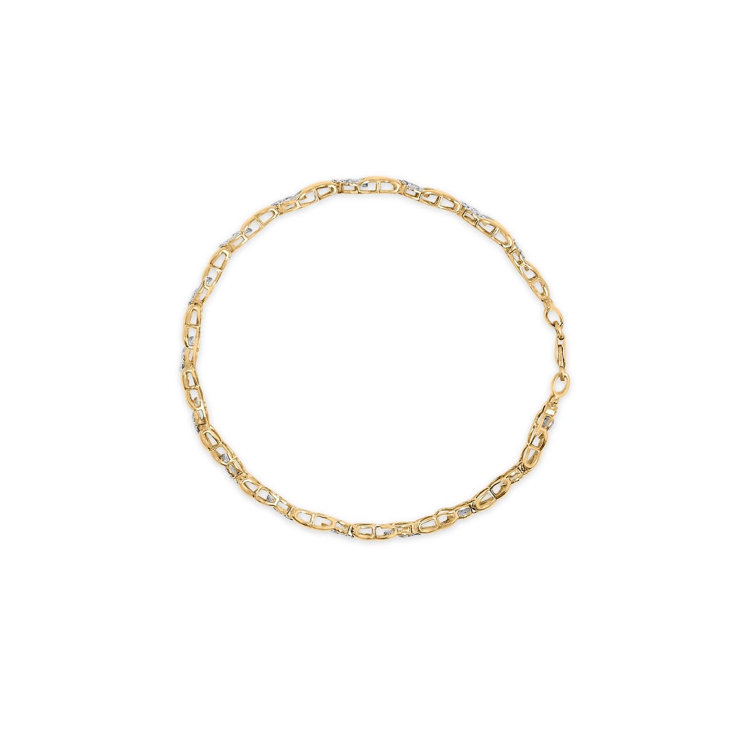 Modern 10K Yellow Gold 1.0 Carat Diamond Cluster X Link Tennis Link Bracelet For Sale
