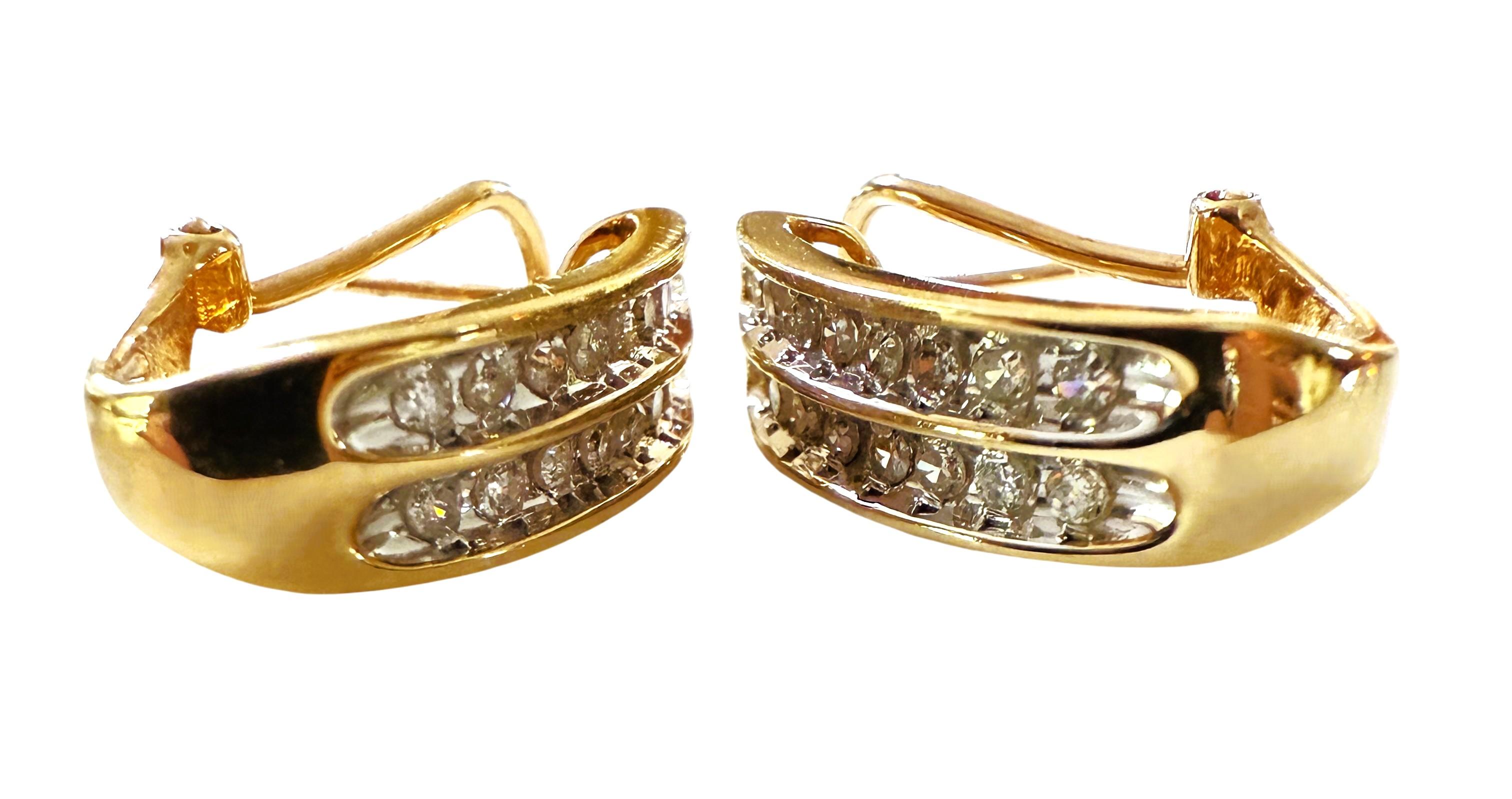 Boucles d'oreilles en or jaune 10k 1.0 carat diamant demi-rondelle Omega Backs en vente 5