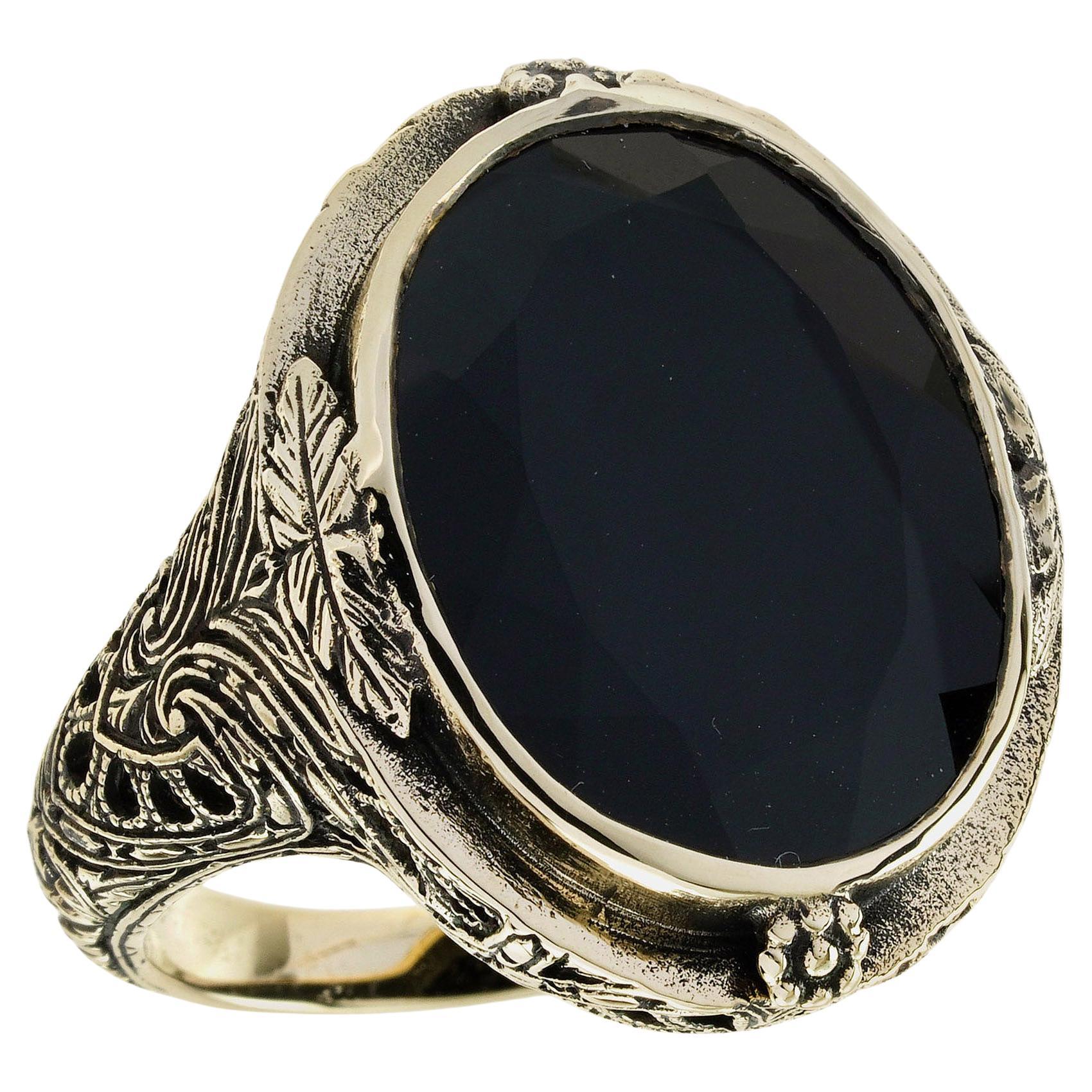 Oro giallo 10K 10 Ct. Anello da cocktail con intaglio in onice in stile vintage in vendita