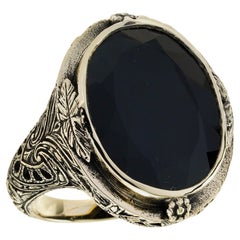 Oro giallo 10K 10 Ct. Anello da cocktail con intaglio in onice in stile vintage