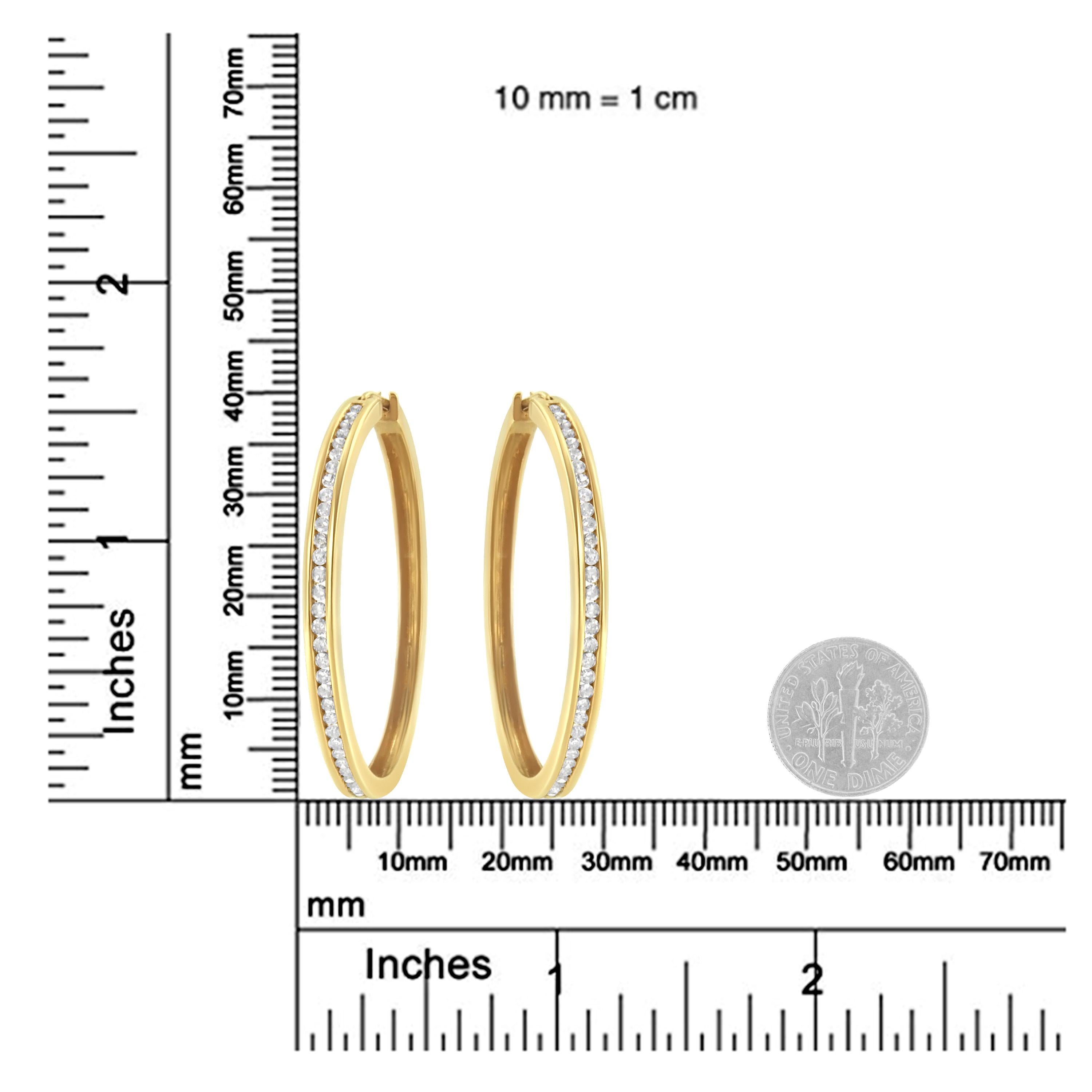 10K Yellow Gold 1.00 Carat Slim Diamond Hoop Earrings In New Condition For Sale In New York, NY