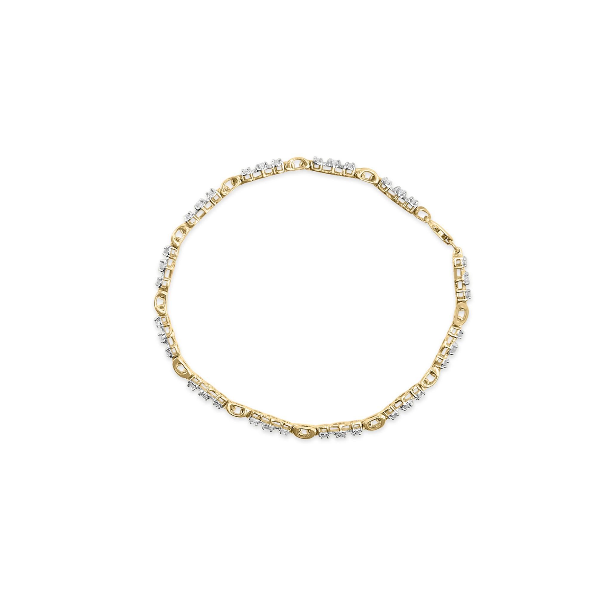 Moderno Bracciale a 3 pietre in oro giallo 10K con diamante da 1,00 Cttw A. Stone in vendita