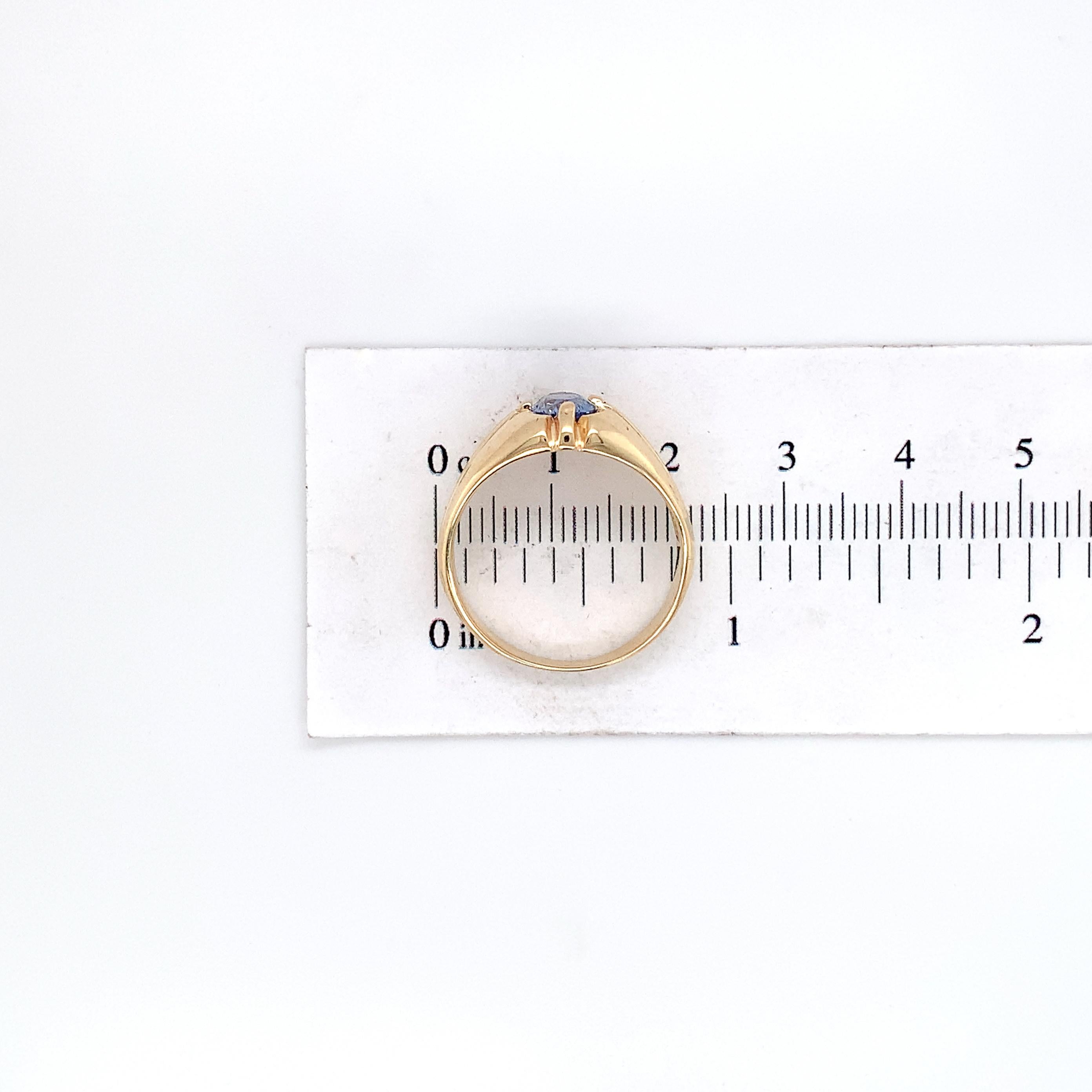 10K yellow gold 1.19ct Sapphire Men's Ring For Sale 6